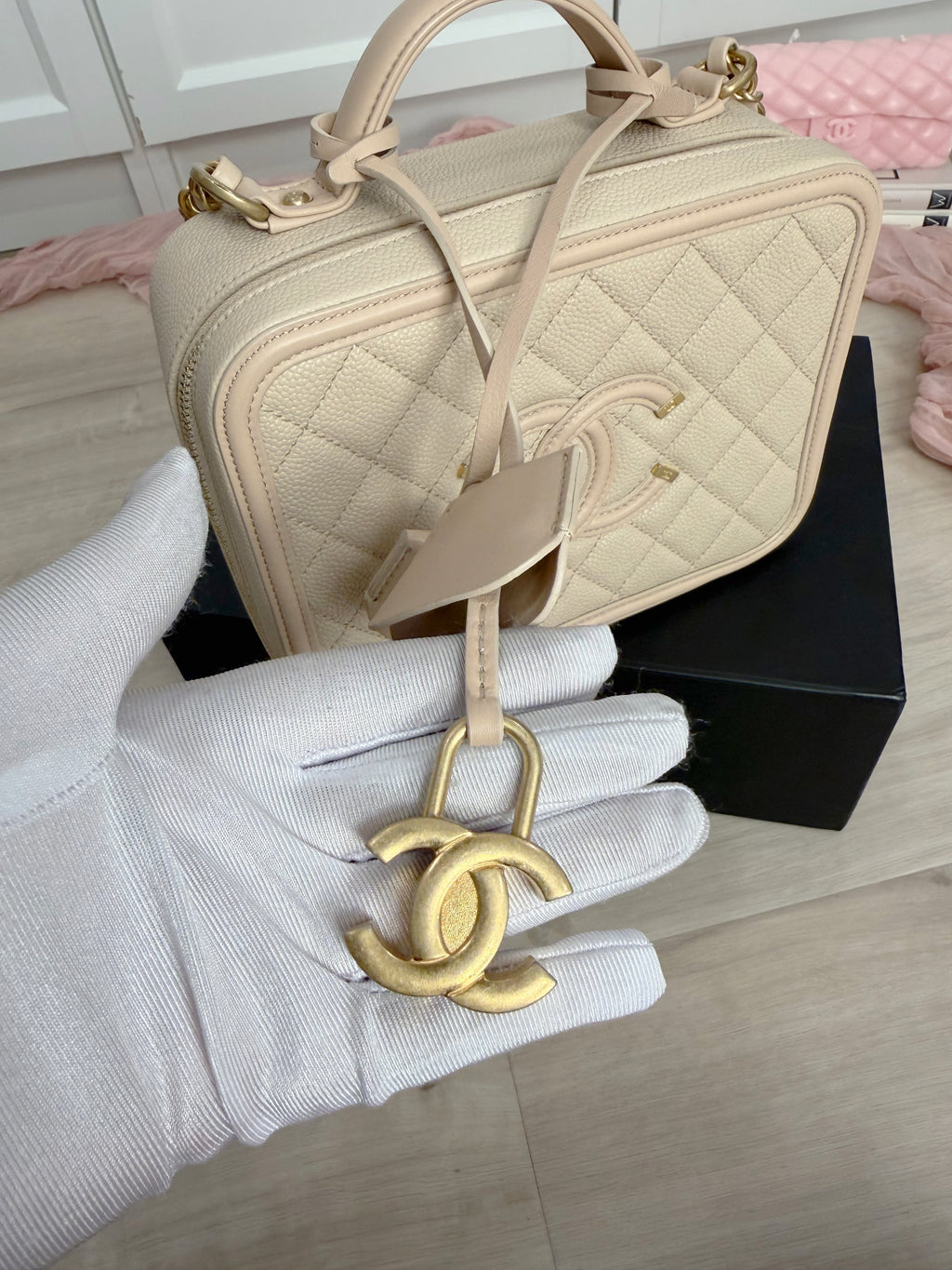 Chanel Caviar Medium Vanity