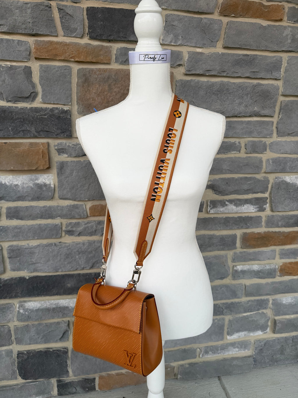 Louis Vuitton Cluny