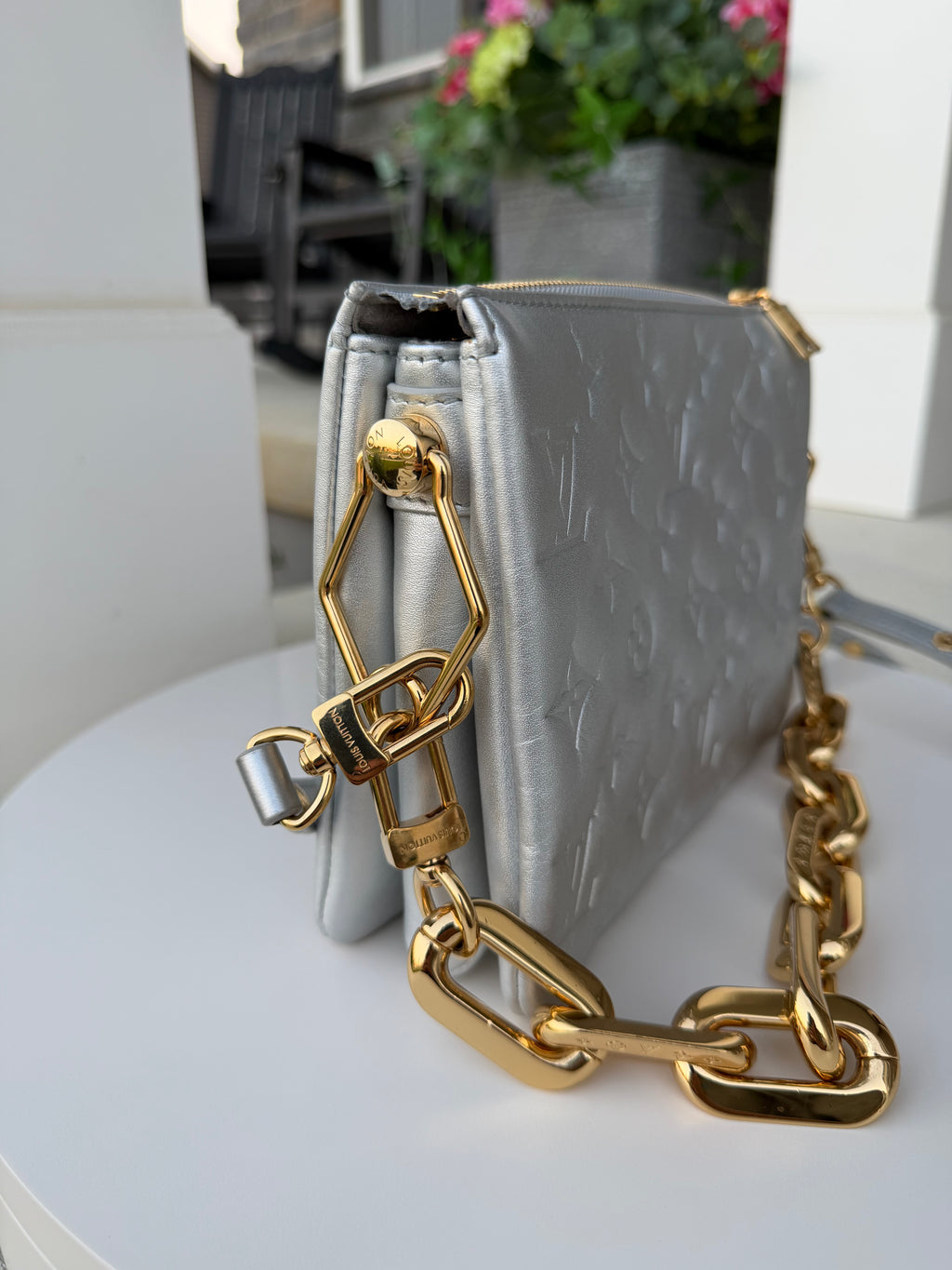 Louis Vuitton Coussin BB