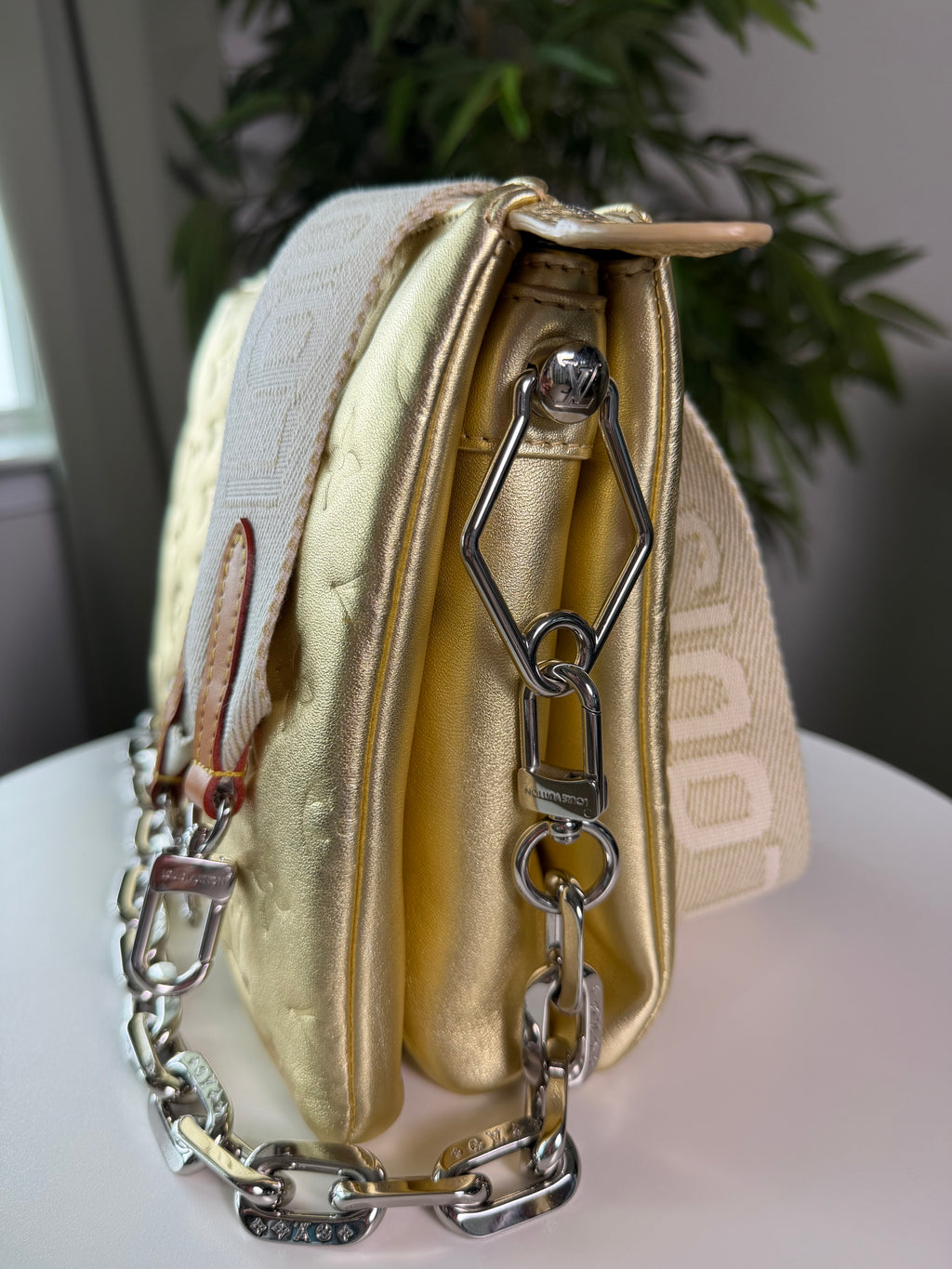 Louis Vuitton Coussin Gold MM
