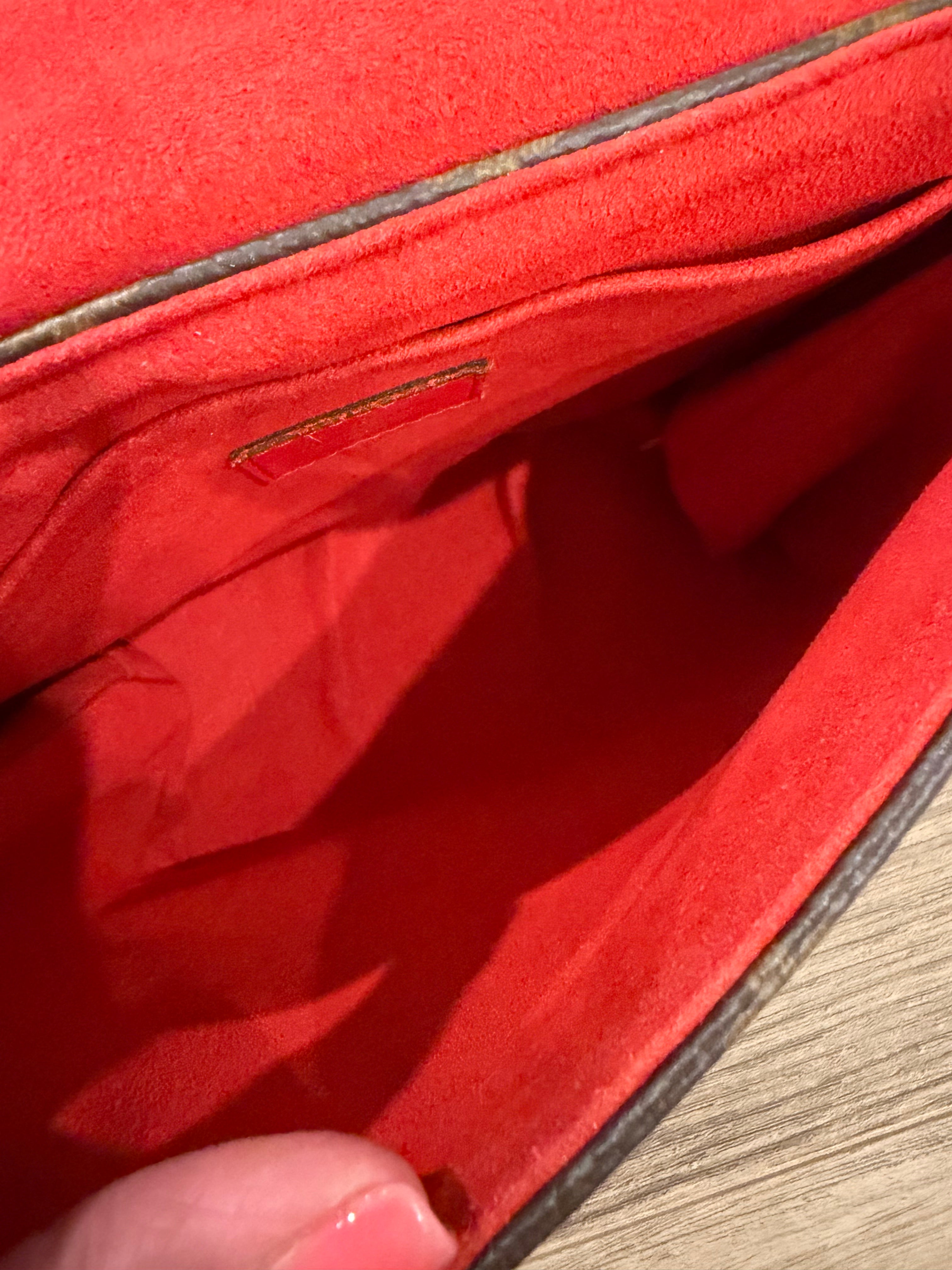 Louis Vuitton Red Locky