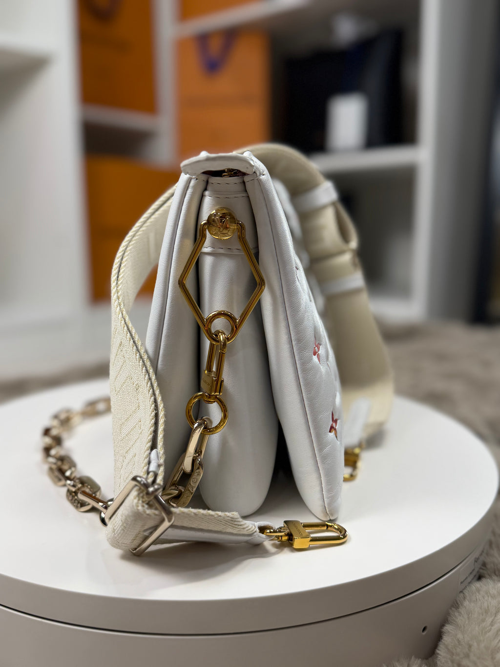 Louis Vuitton Coussin Garden PM