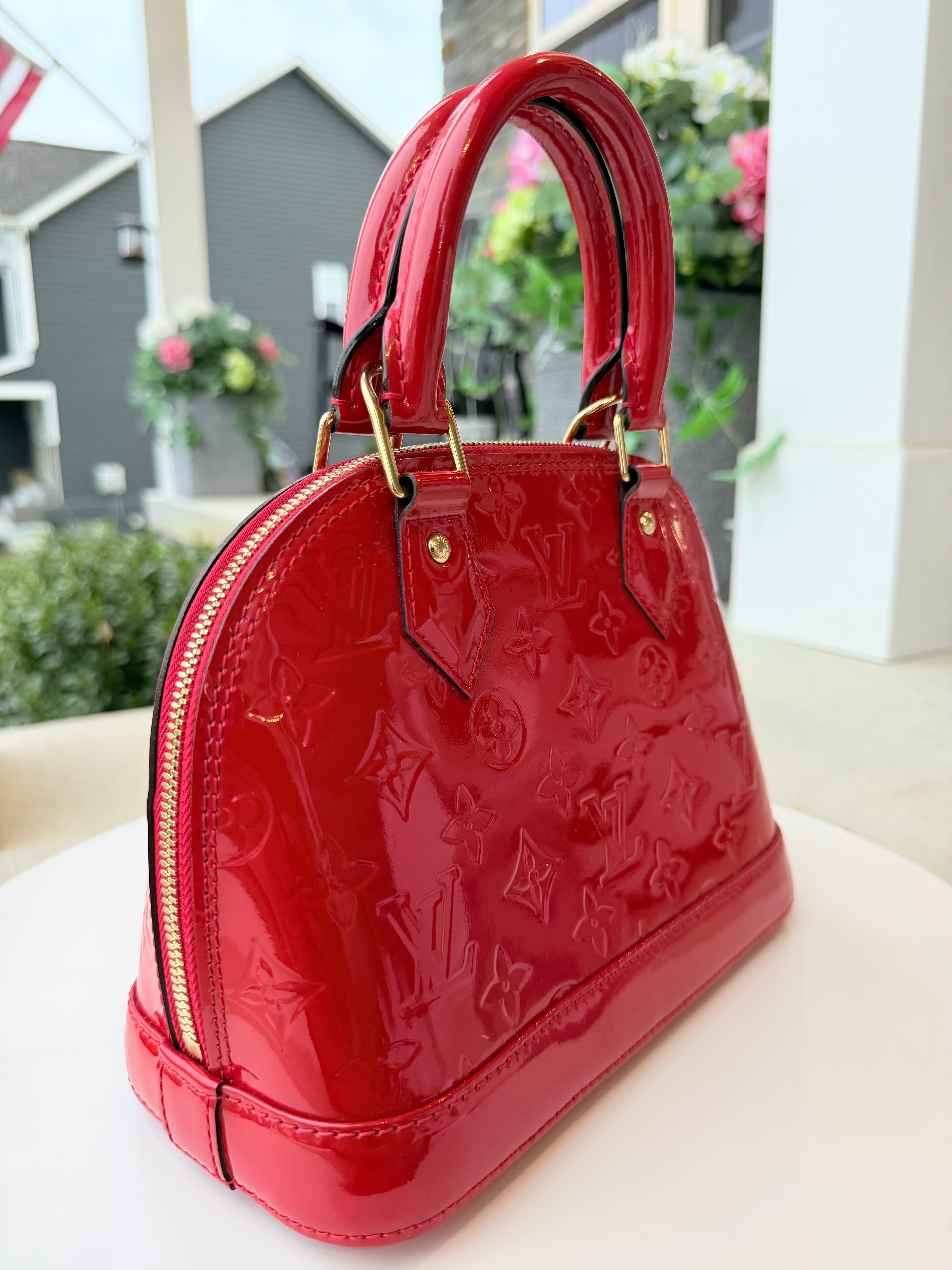 Louis Vuitton Alma BB (no strap)
