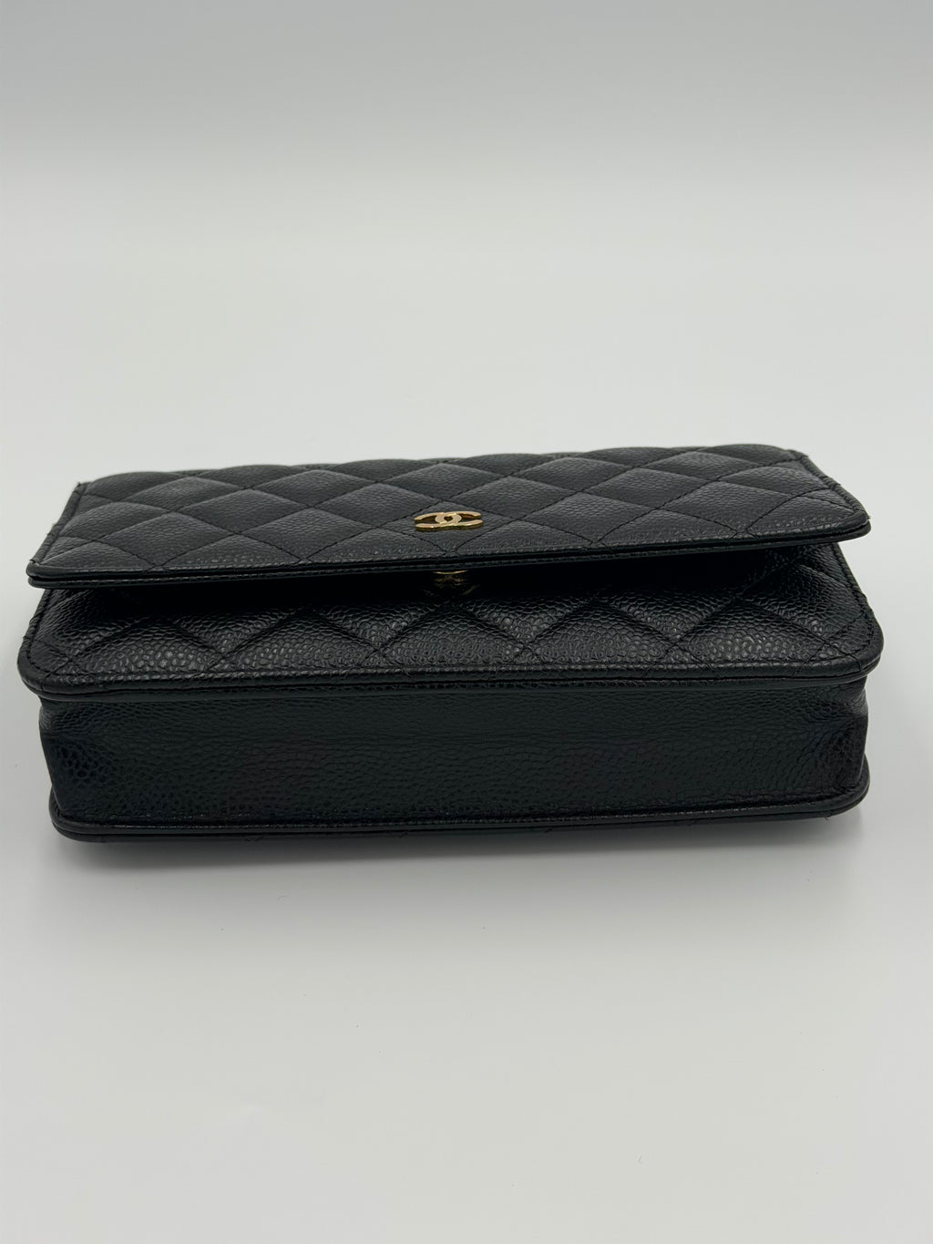 Chanel Caviar Wallet on Chain