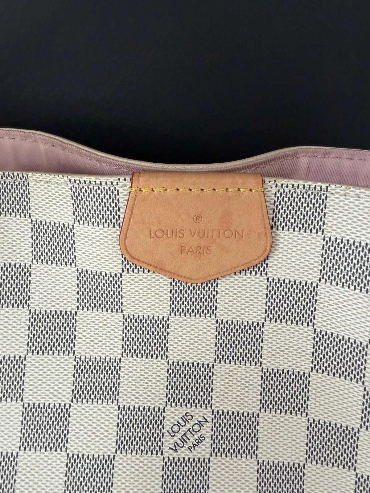 Louis Vuitton Graceful