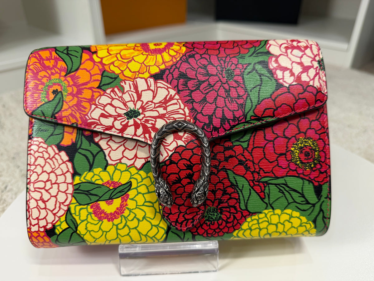 Gucci Kendra Scott WOC