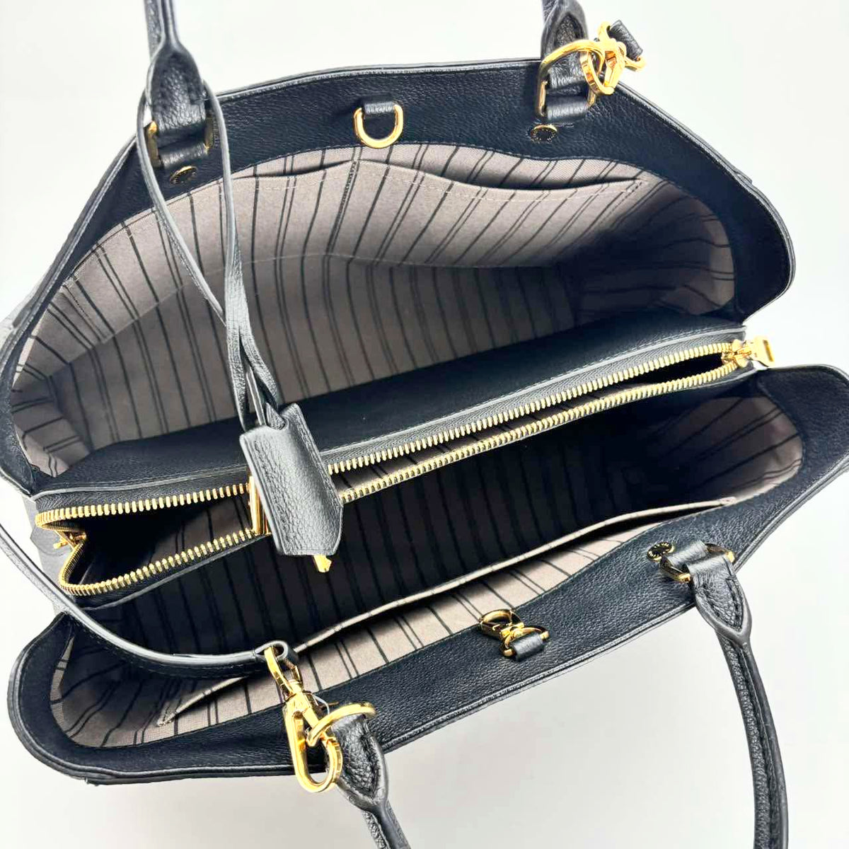 Louis Vuitton Montaigne Black