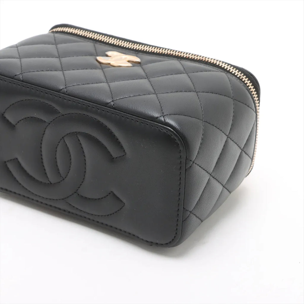 Chanel Matelasse Lambskin Chain Shoulder Bag Vanity Black