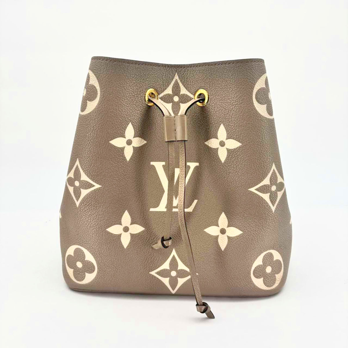 Louis Vuitton Neo Noe MM