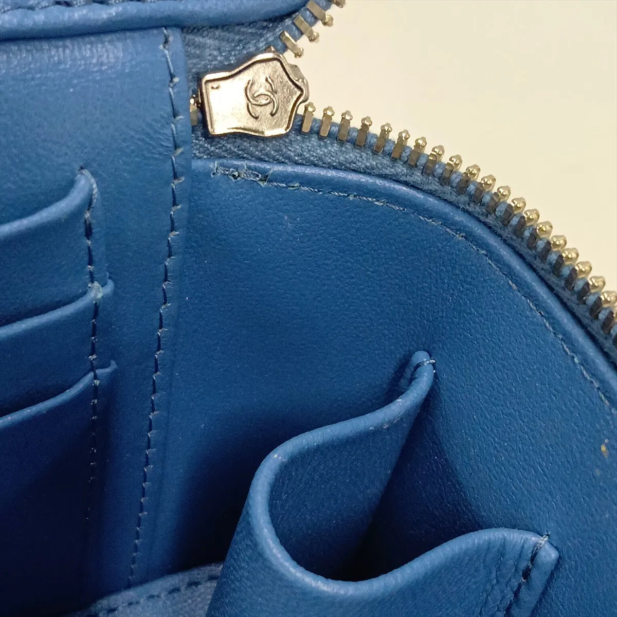 Chanel Matelasse Denim Chain Shoulder Bag Vanity bag Blue Silver Camelia