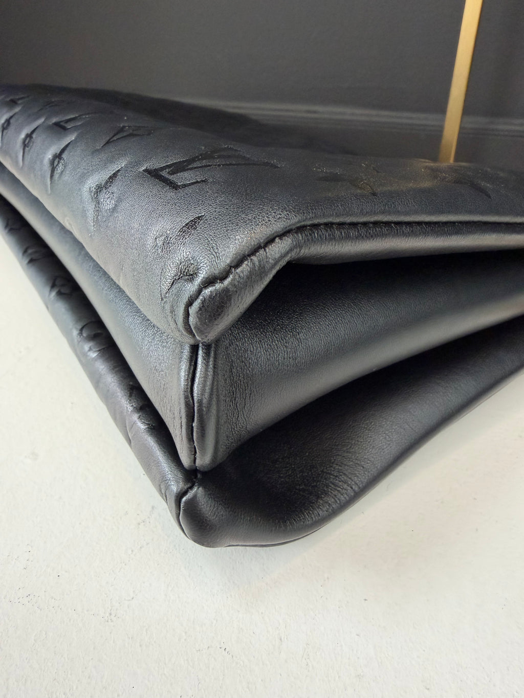 Louis Vuitton Coussin MM
