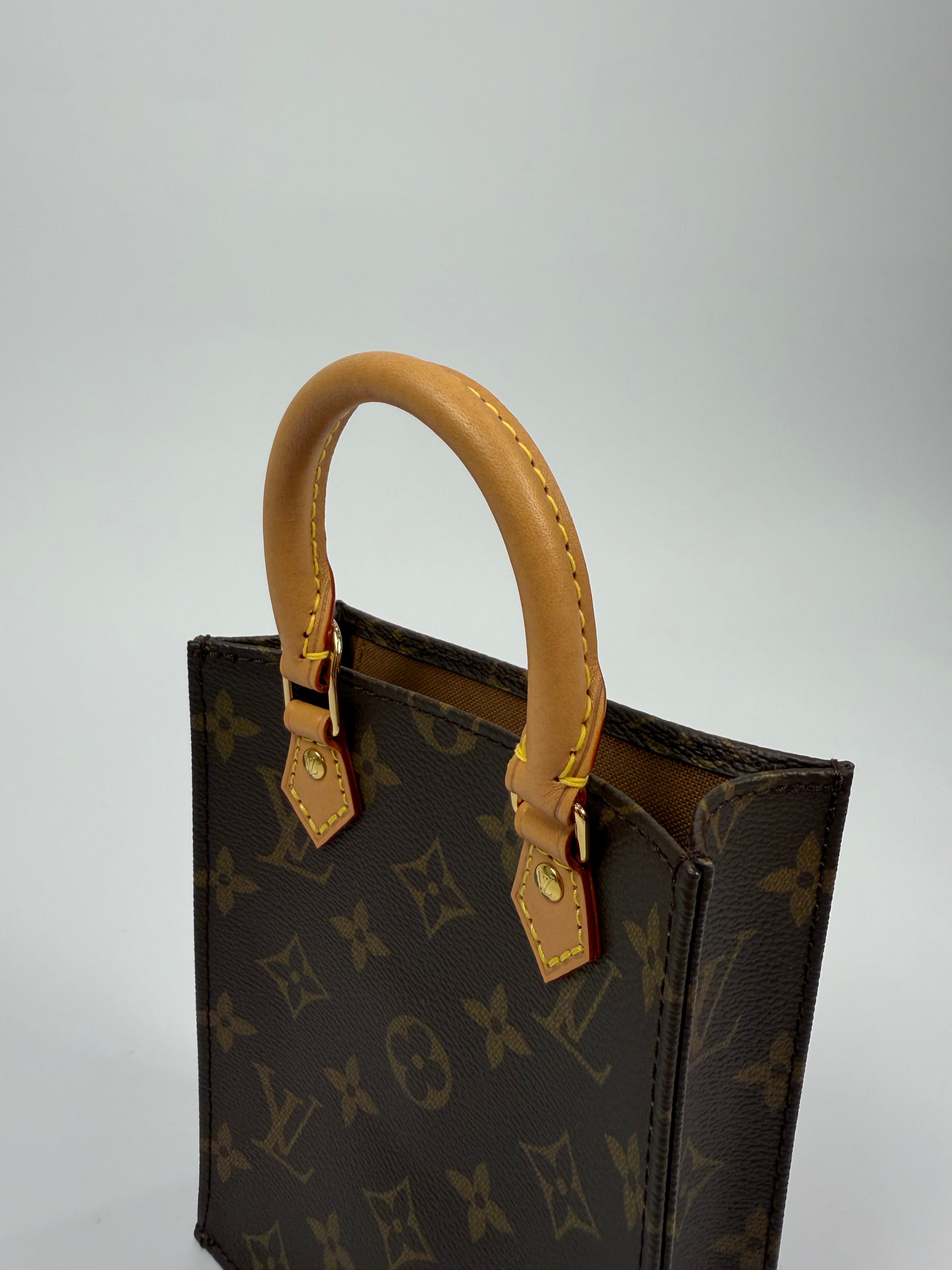Louis Vuitton Sac Plat