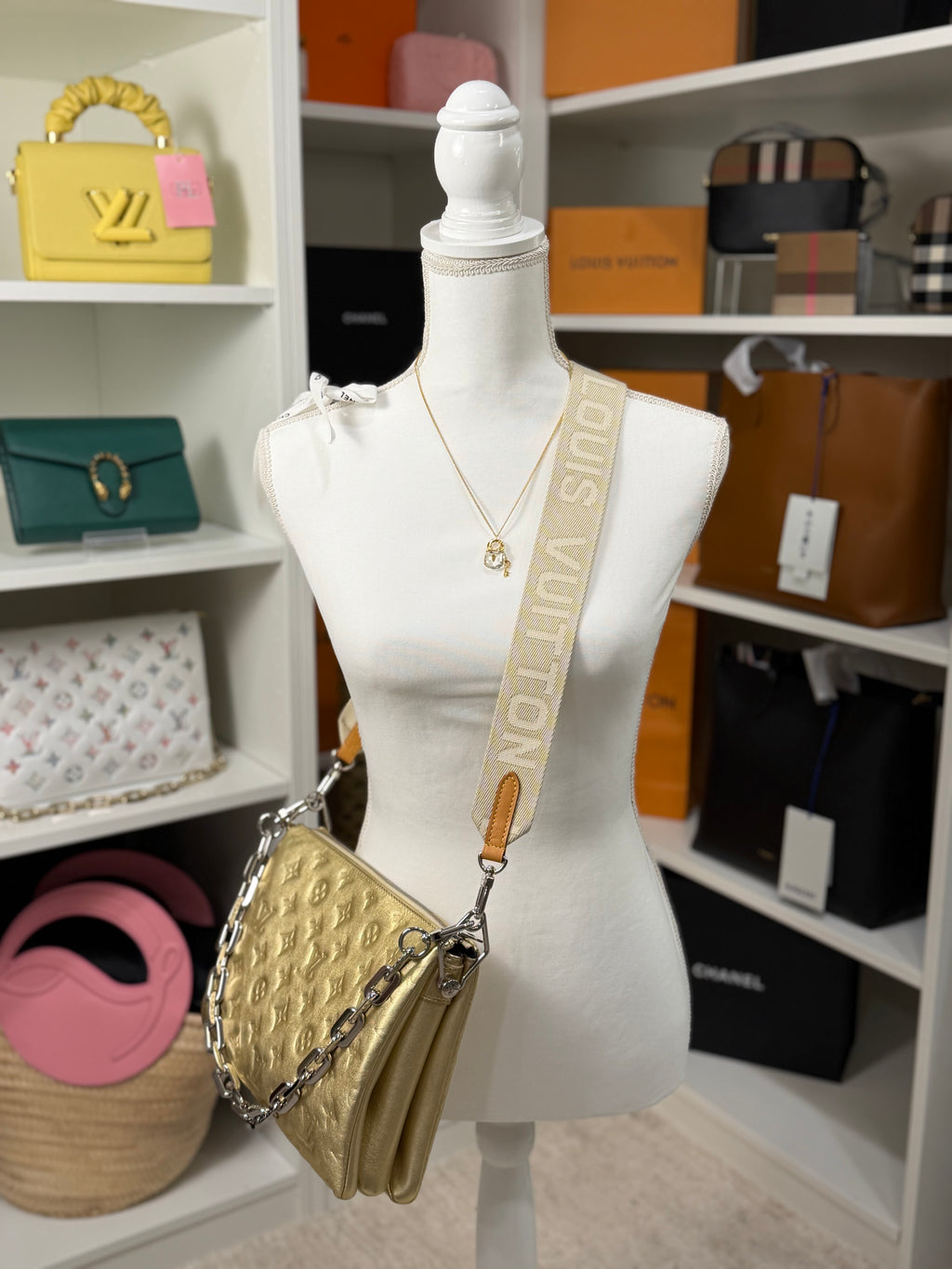 Louis Vuitton Coussin Gold MM