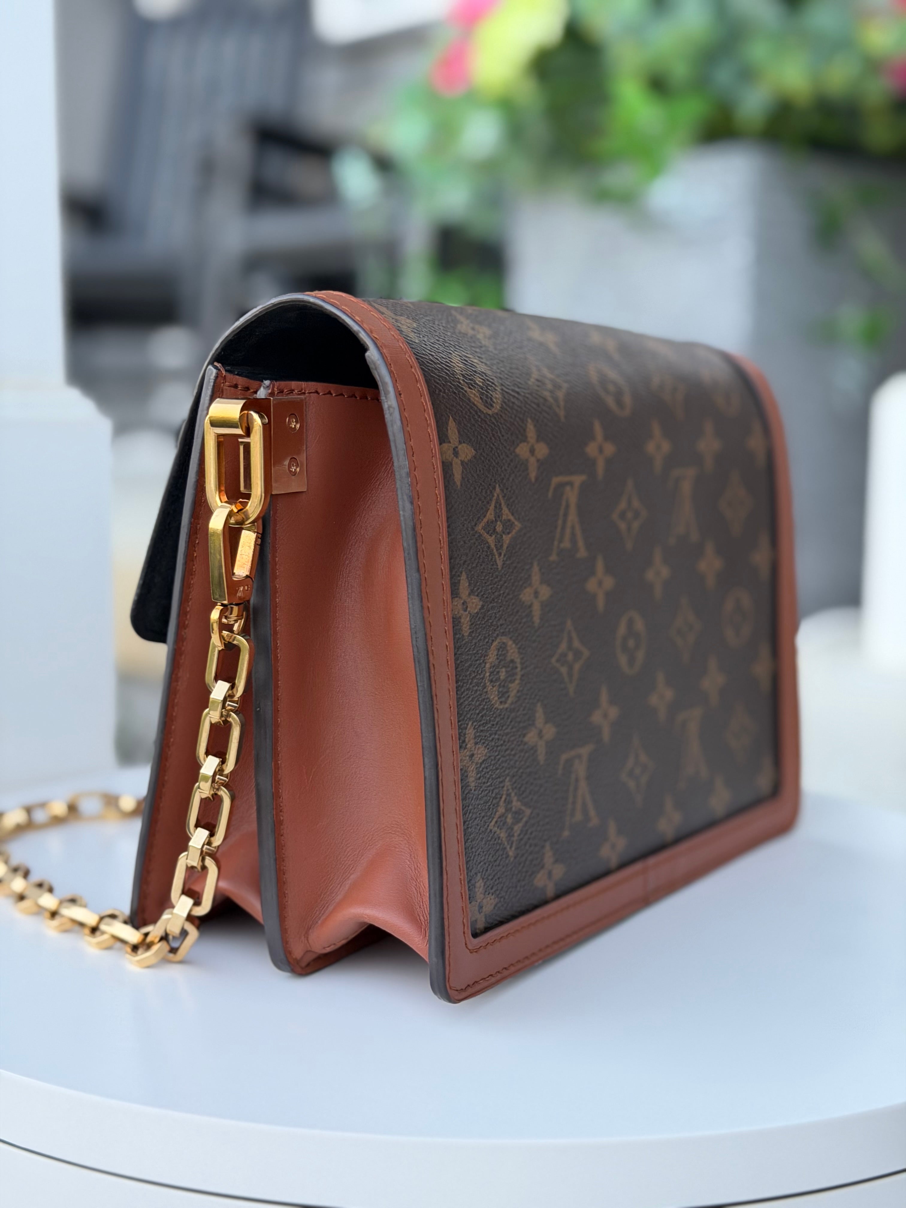 Louis Vuitton Dauphine MM