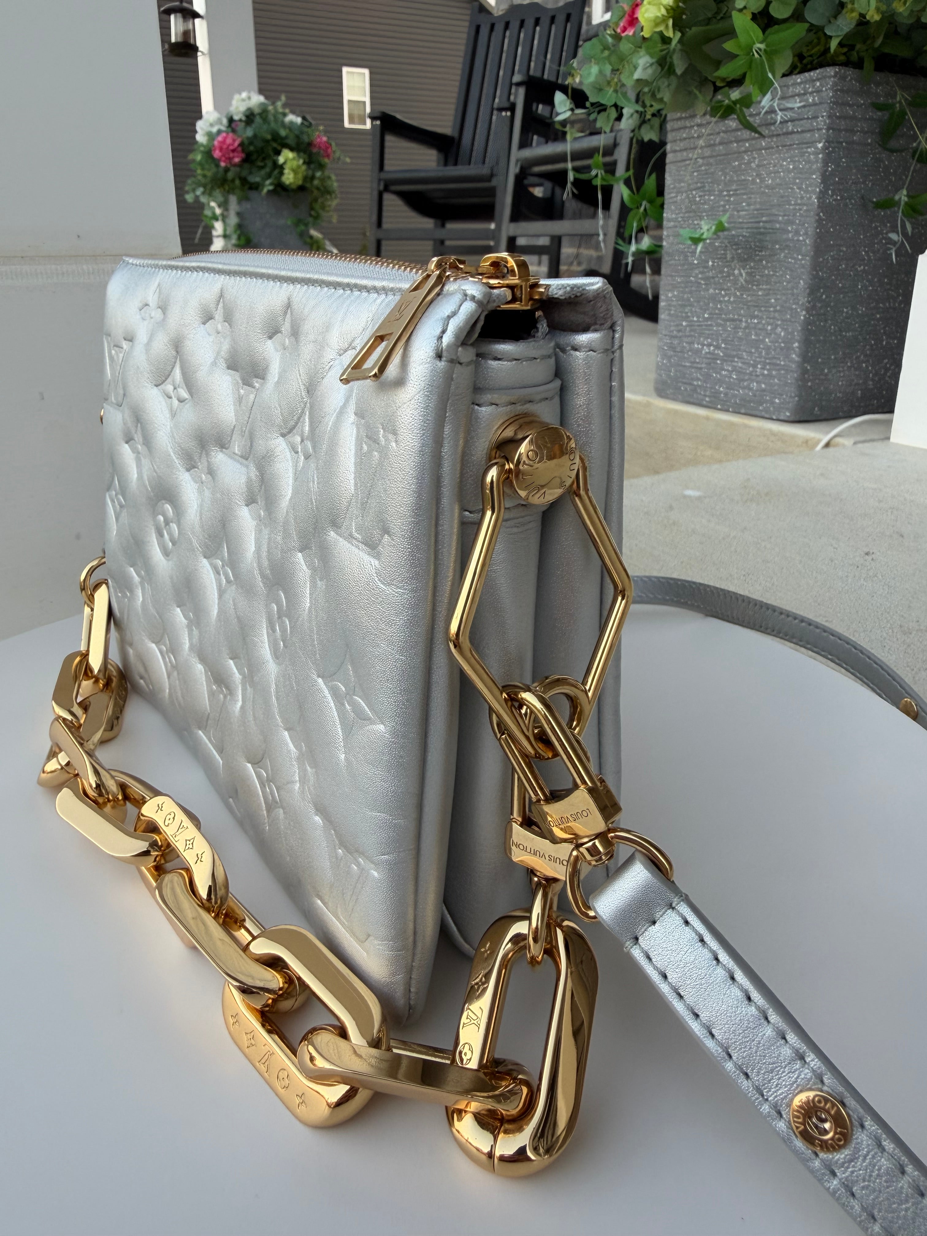 Louis Vuitton Coussin BB