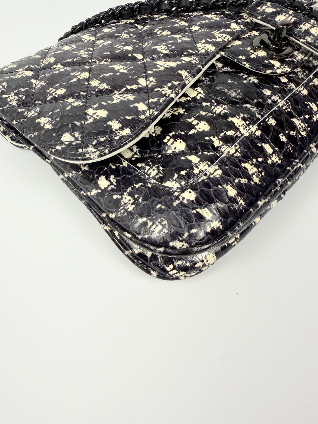 Chanel Houndstooth Python Black White Flap