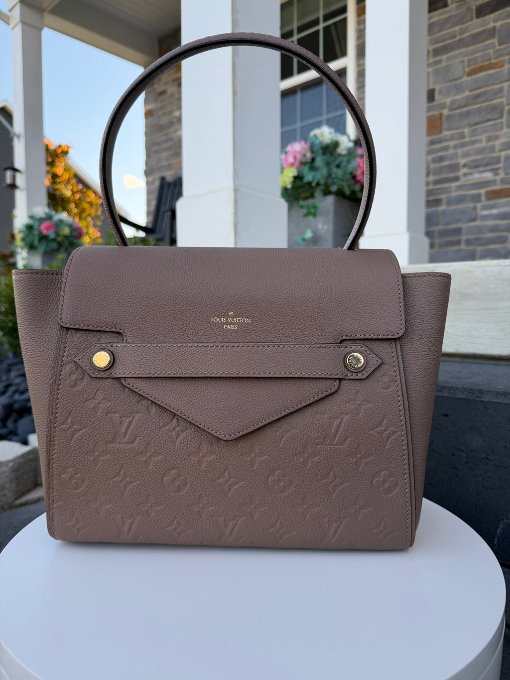 Louis Vuitton Shoulder Bag