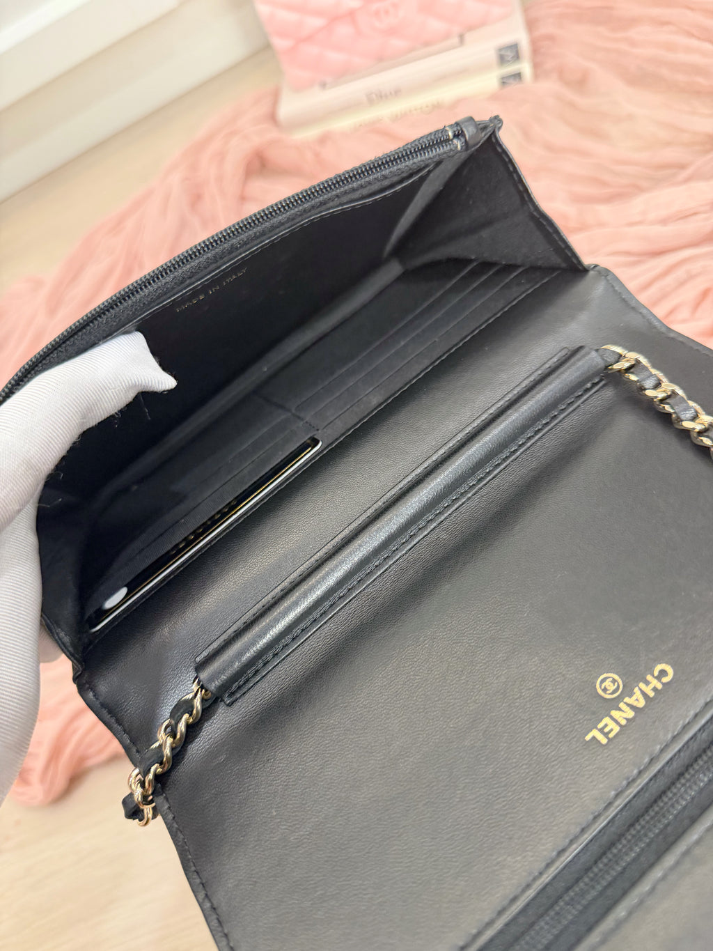 Chanel Pearl WOC