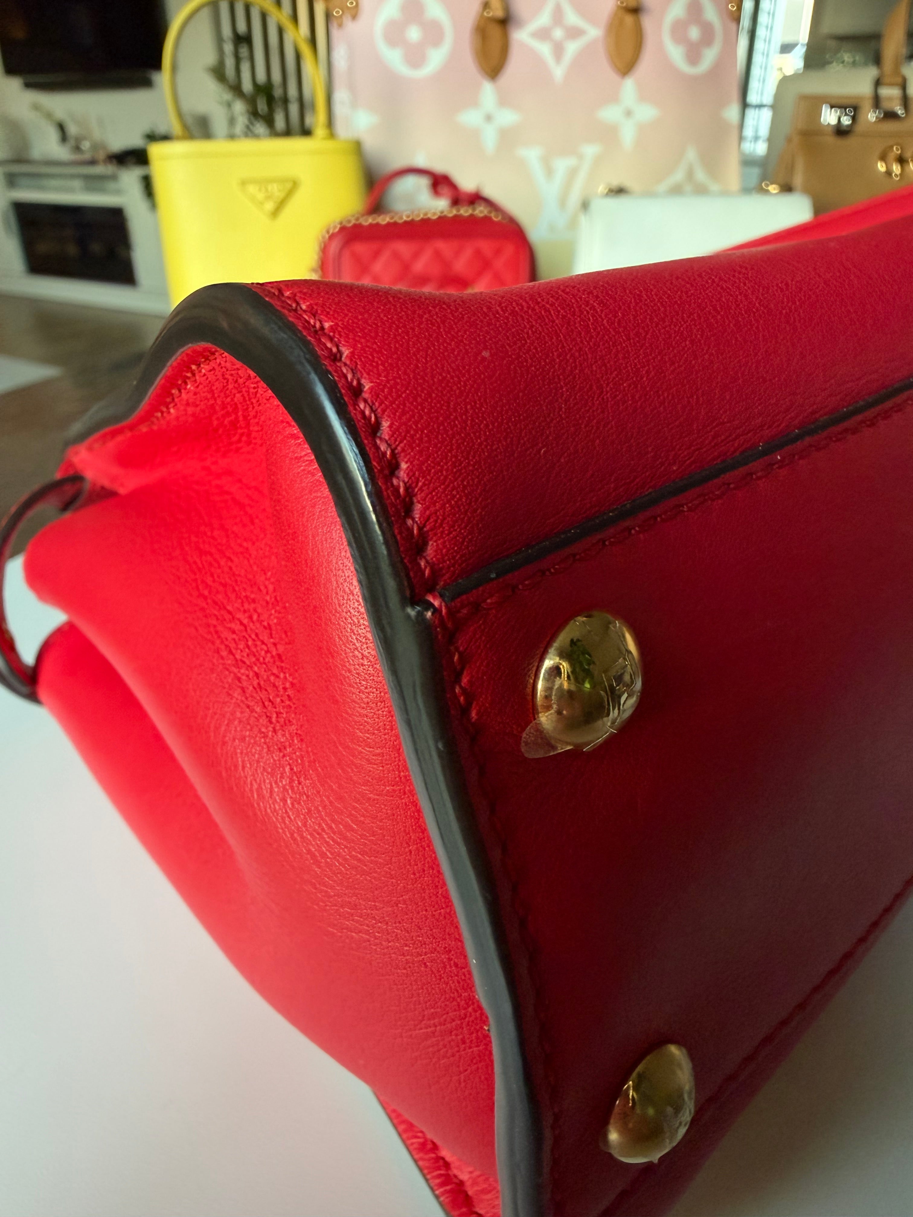 Fendi Peekaboo Red