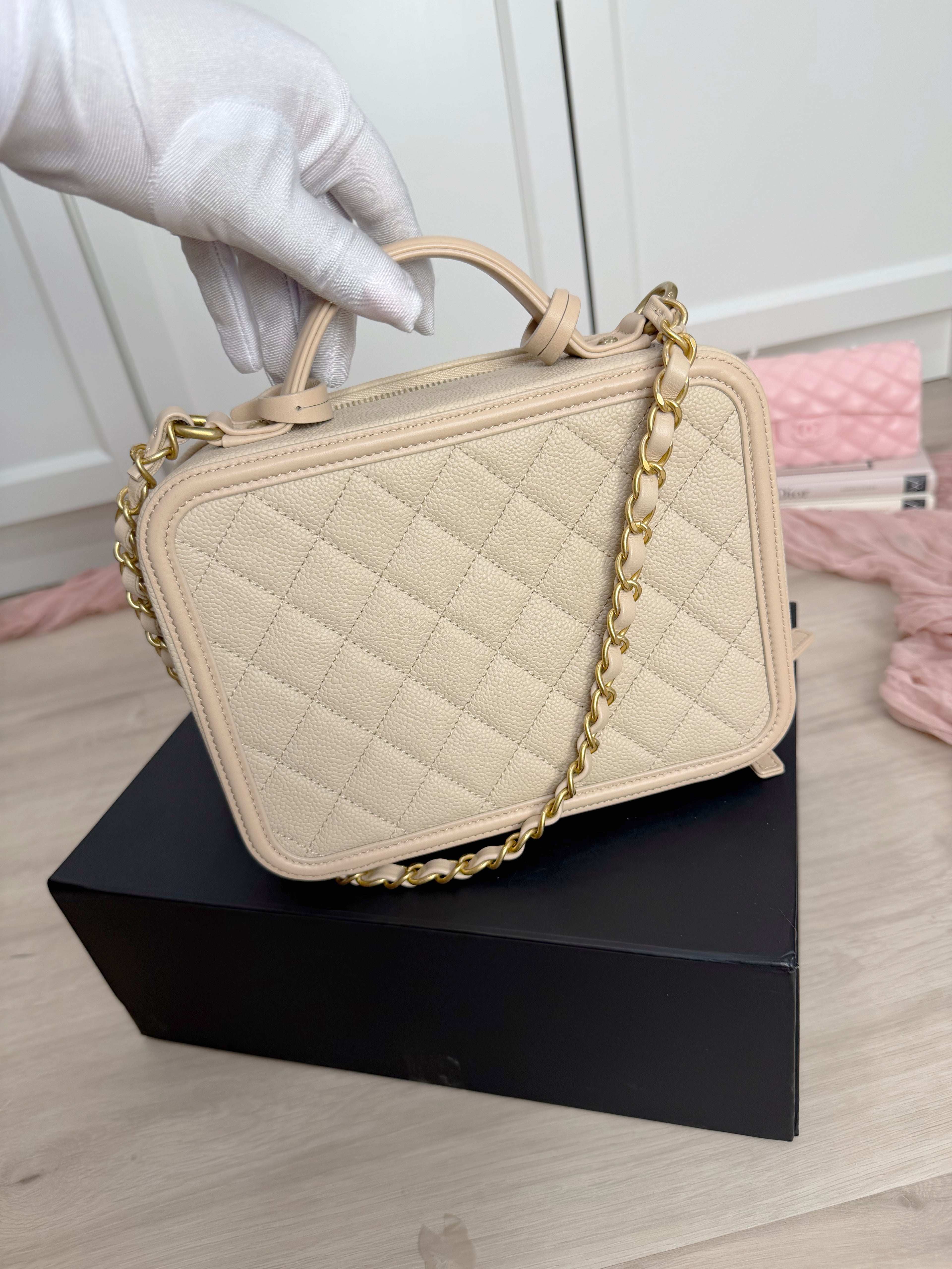 Chanel Caviar Medium Vanity