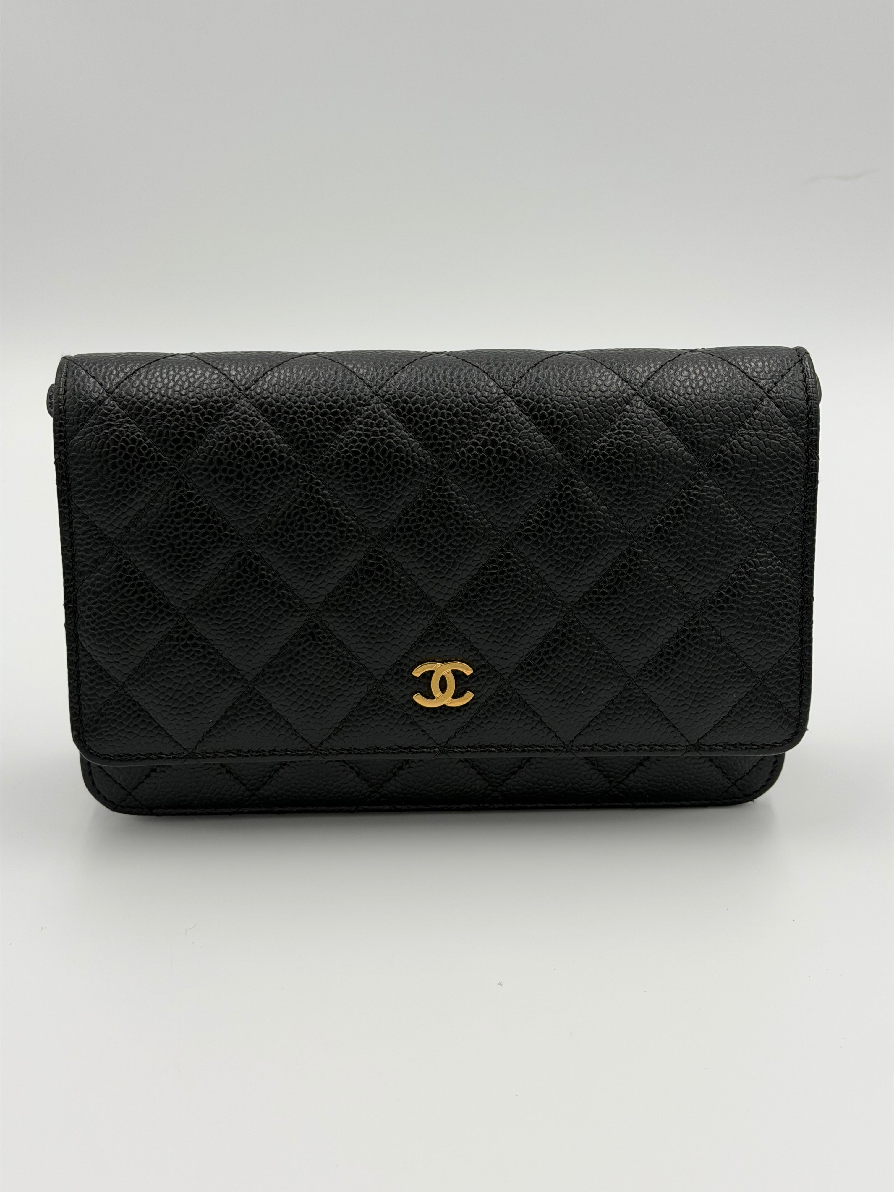 Chanel Caviar Wallet on Chain
