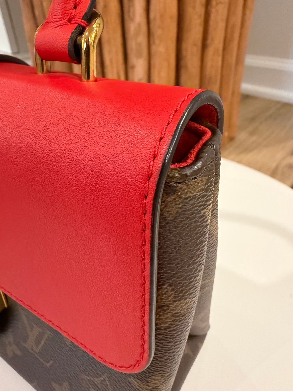 Louis Vuitton Red Locky