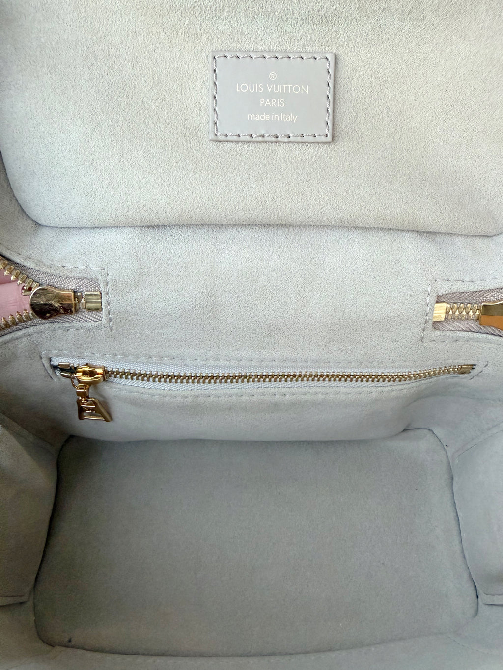 Louis Vuitton Vanity