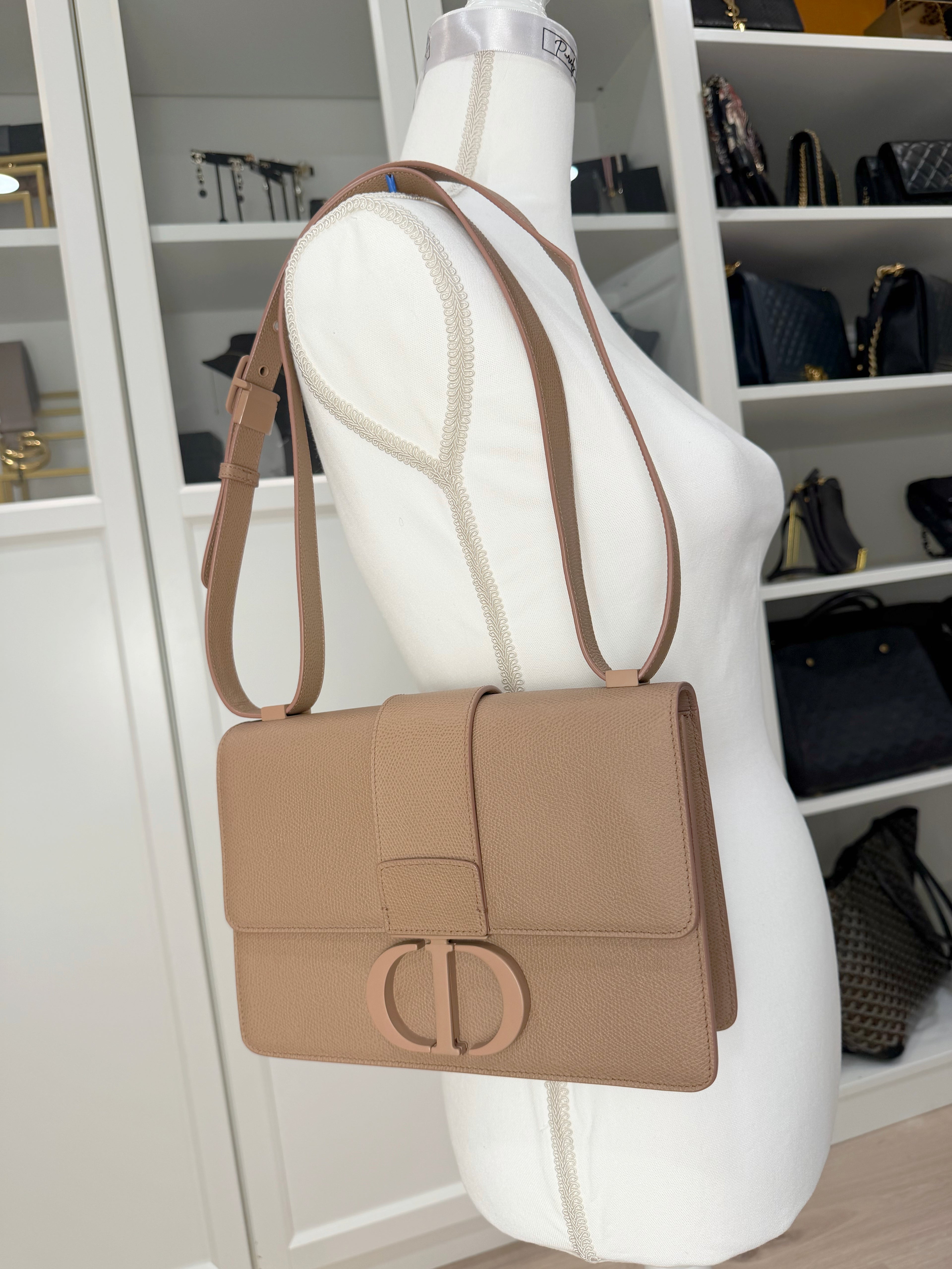 Christian Dior Montaigne Nude