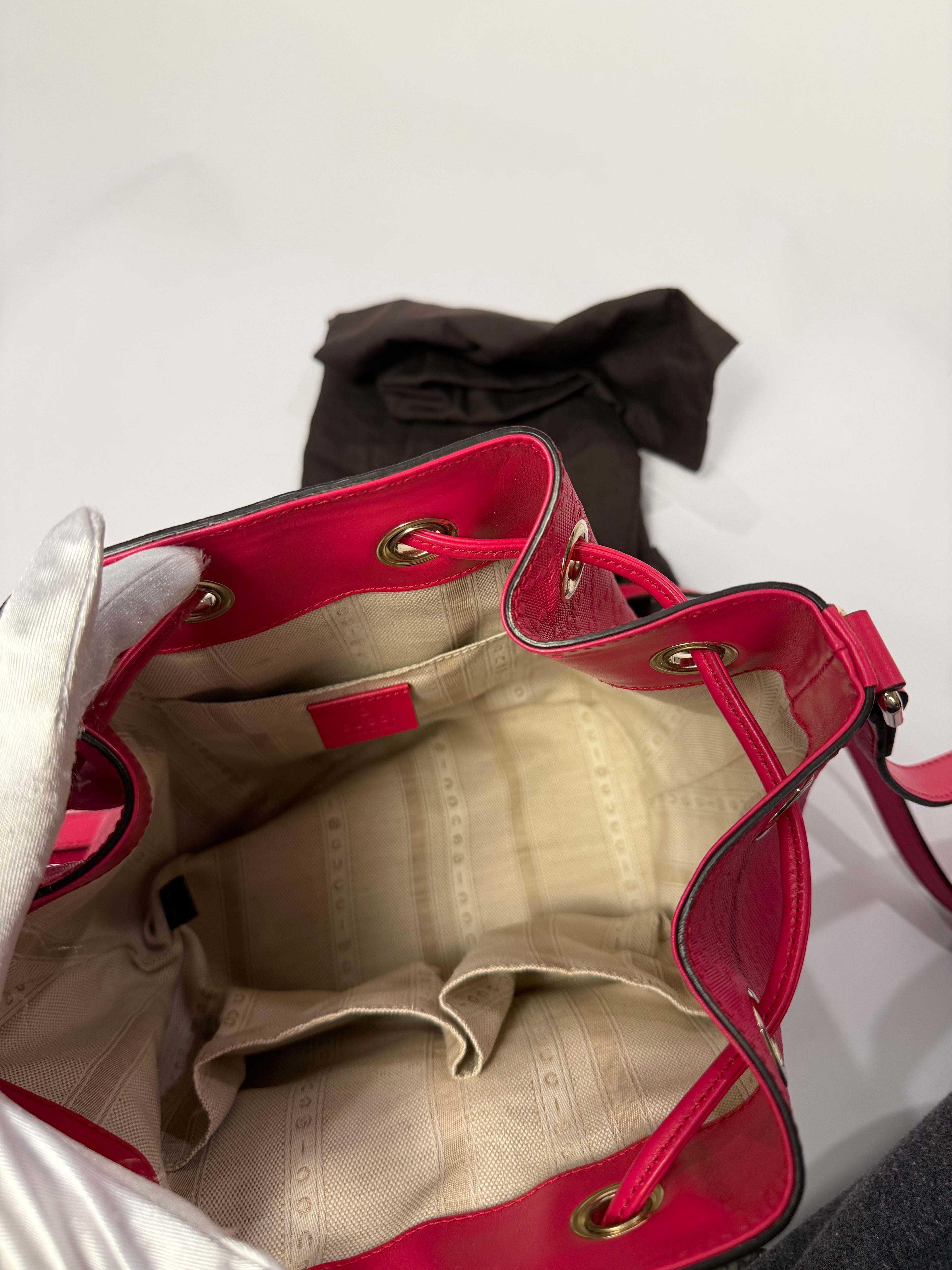 Gucci Bucket Bag Pink