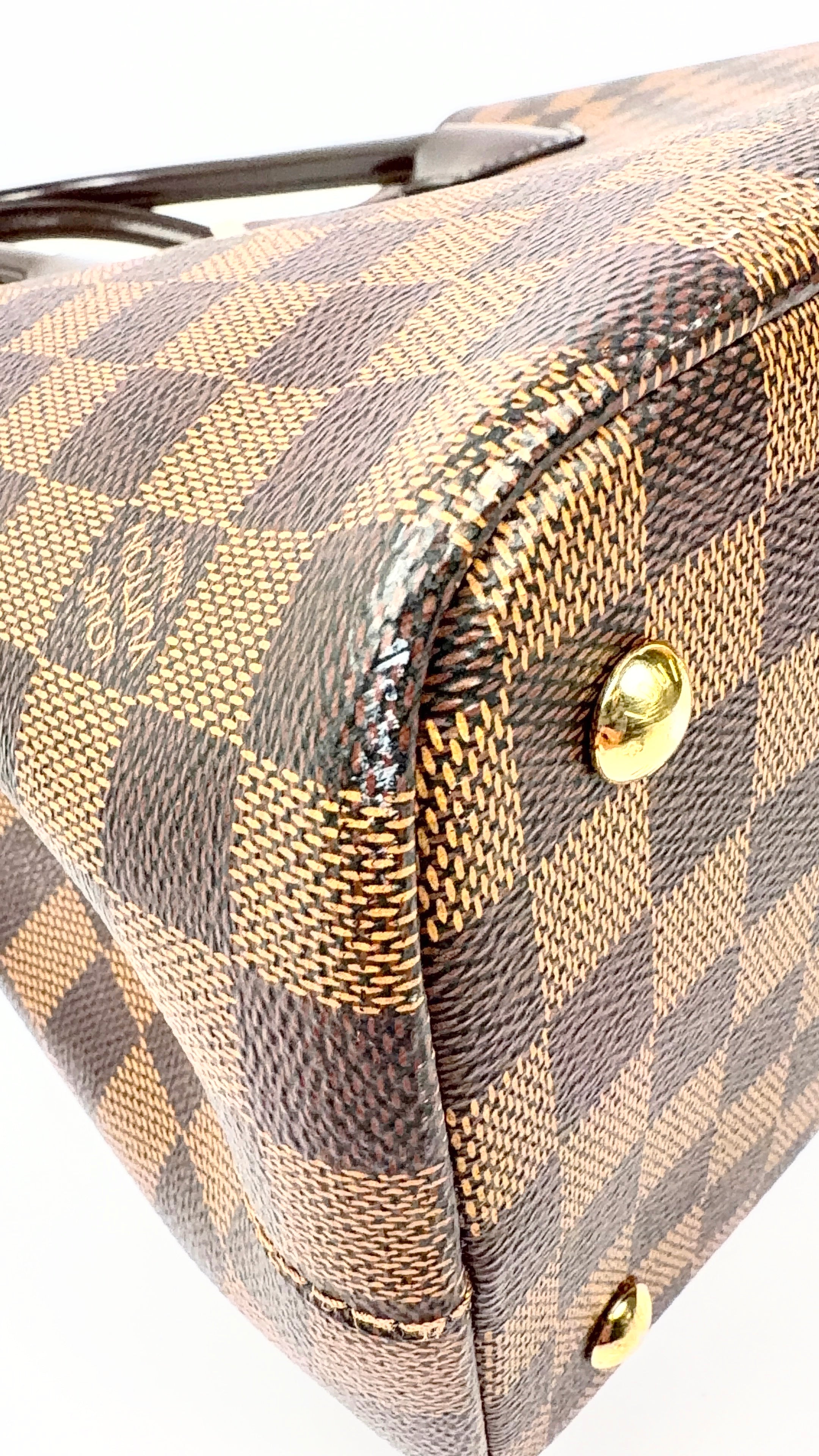 Louis Vuitton Kensington