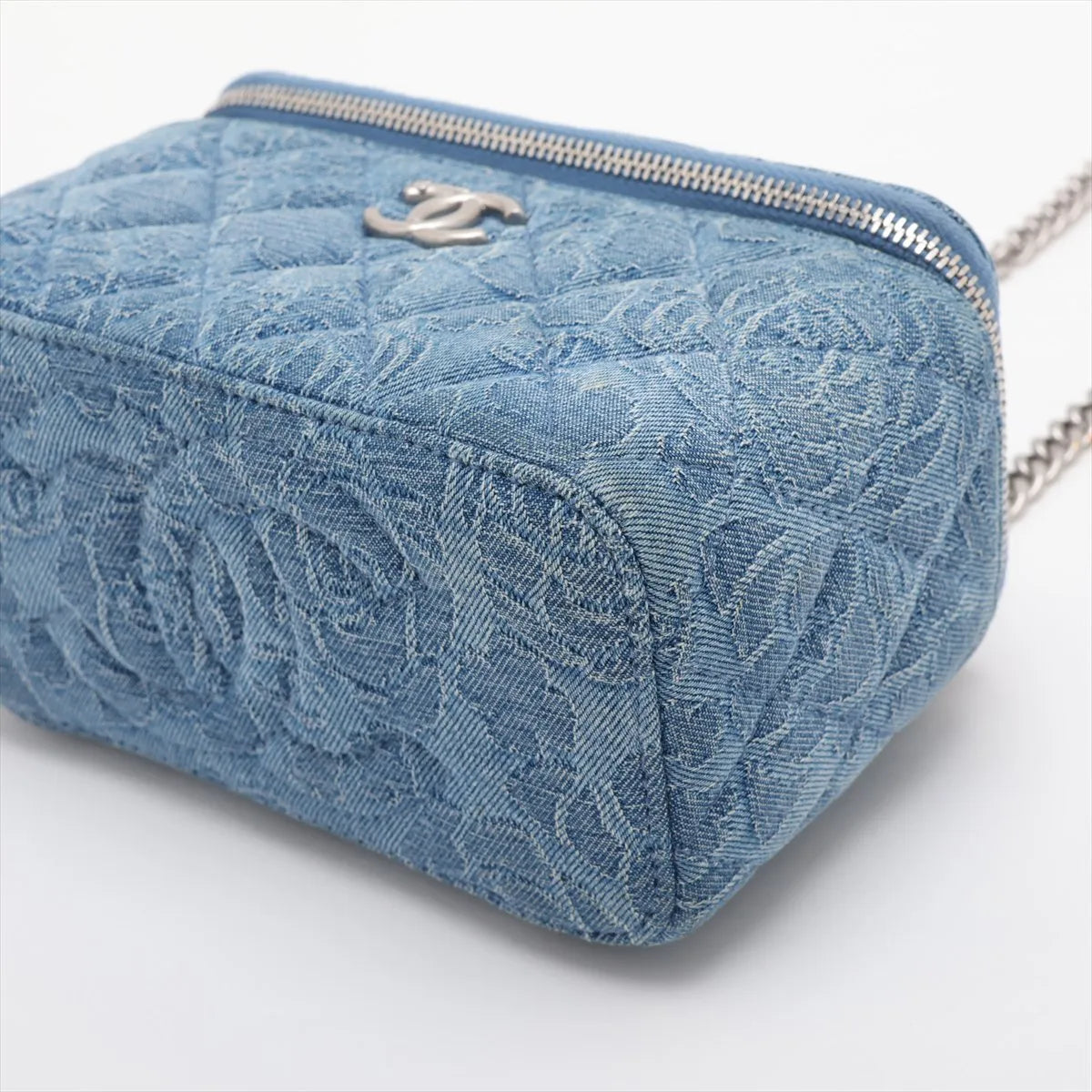 Chanel Matelasse Denim Chain Shoulder Bag Vanity bag Blue Silver Camelia