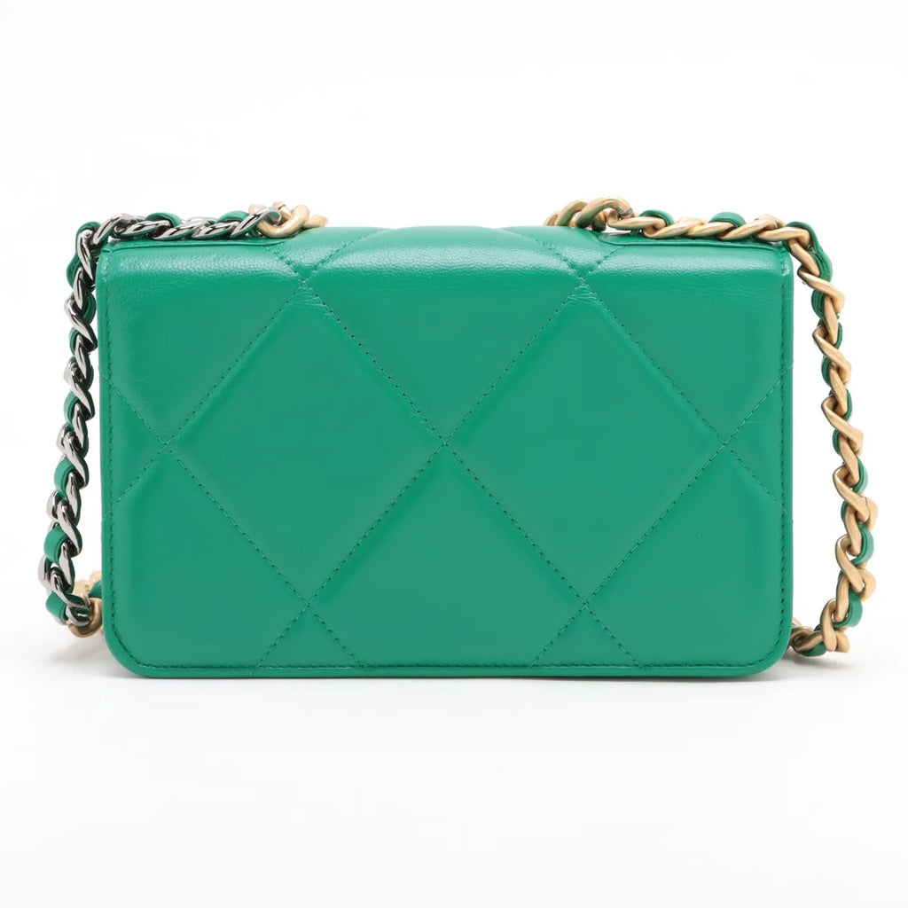 Chanel CHANEL 19 Lambskin Chain Wallet Green