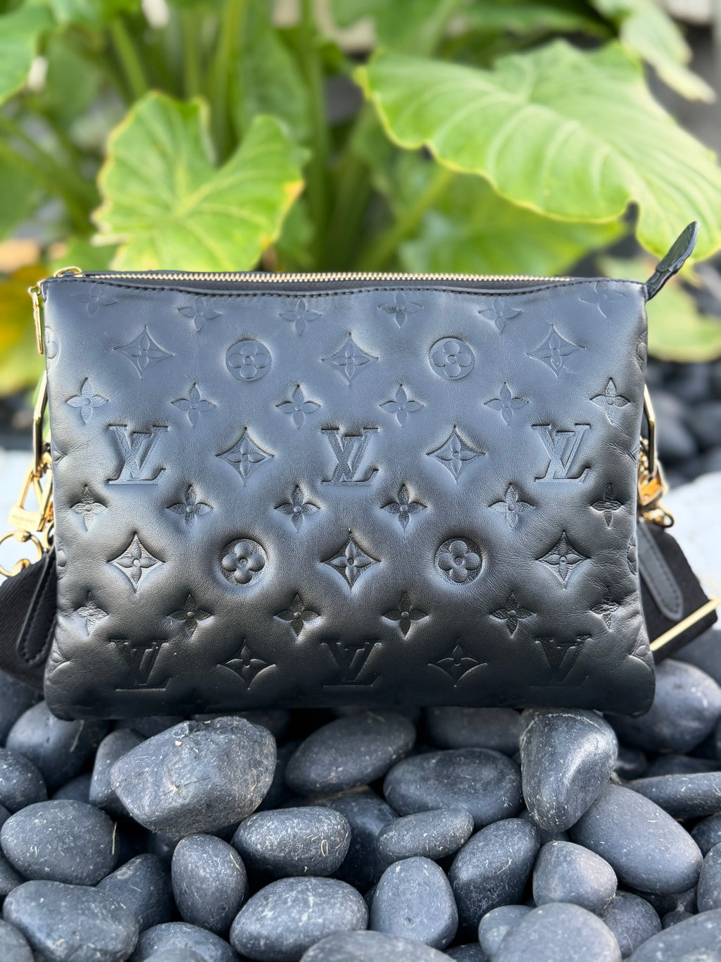 Louis Vuitton Coussin MM