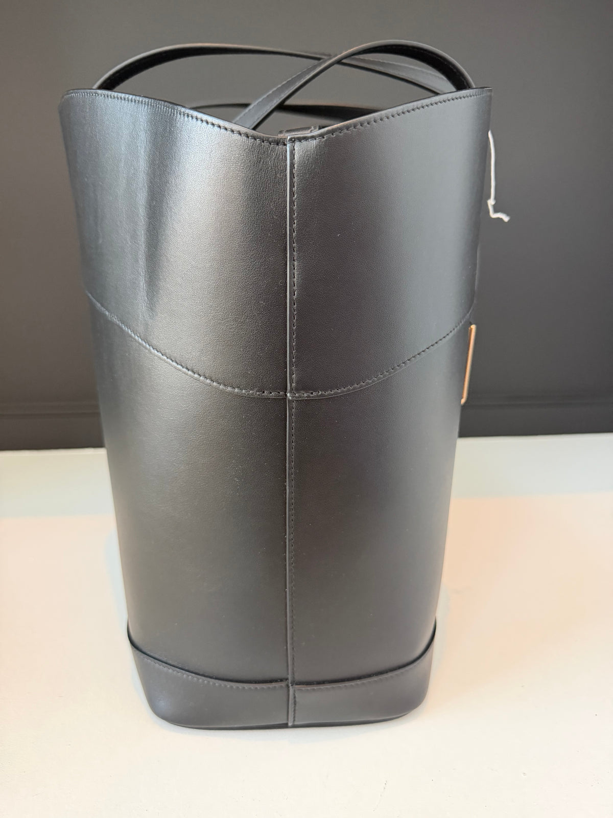 Ferragamo Tote Black