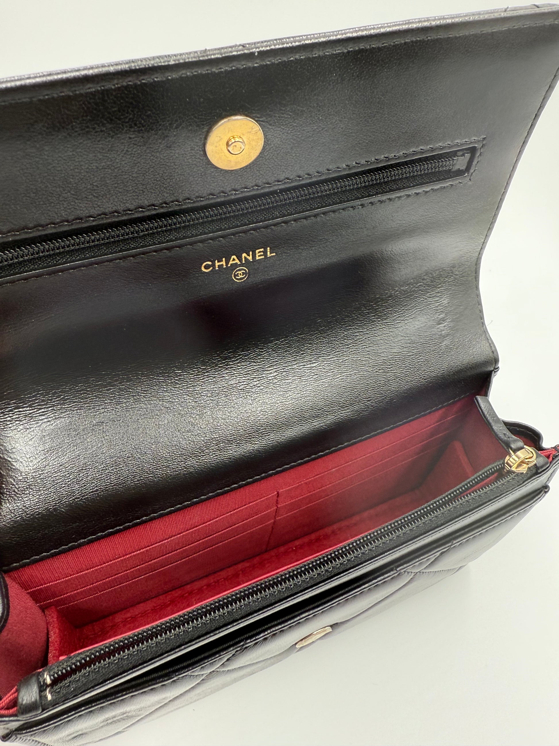 Chanel 19 WOC
