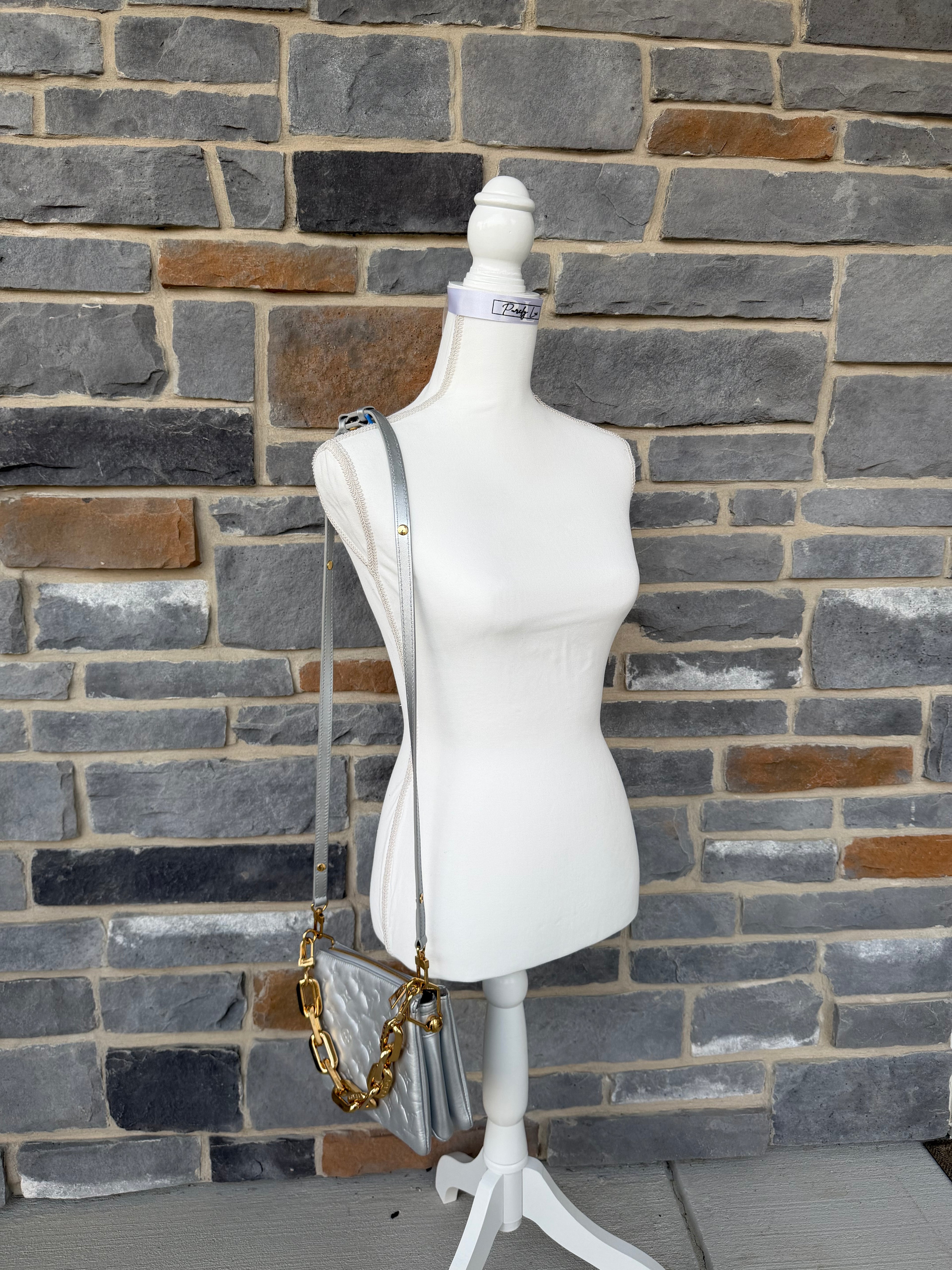 Louis Vuitton Coussin BB