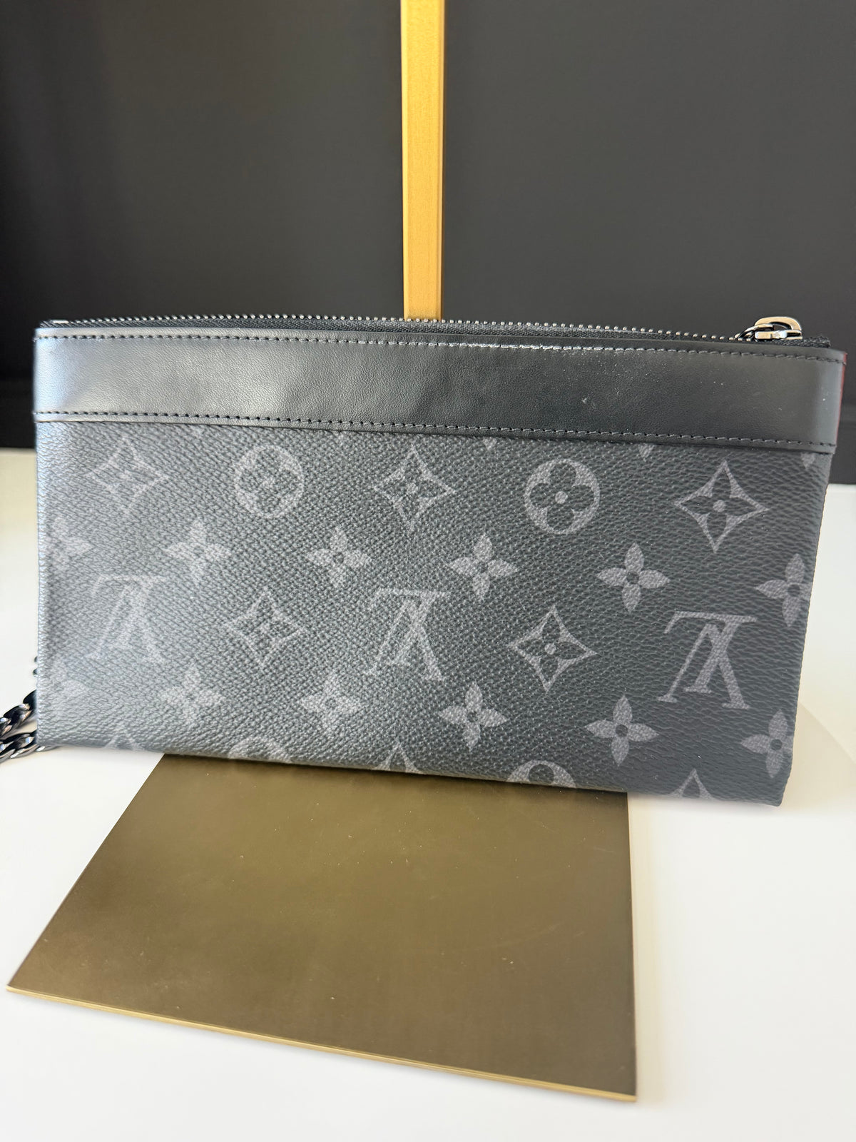 Louis Vuitton Pouch with Unbranded Chain