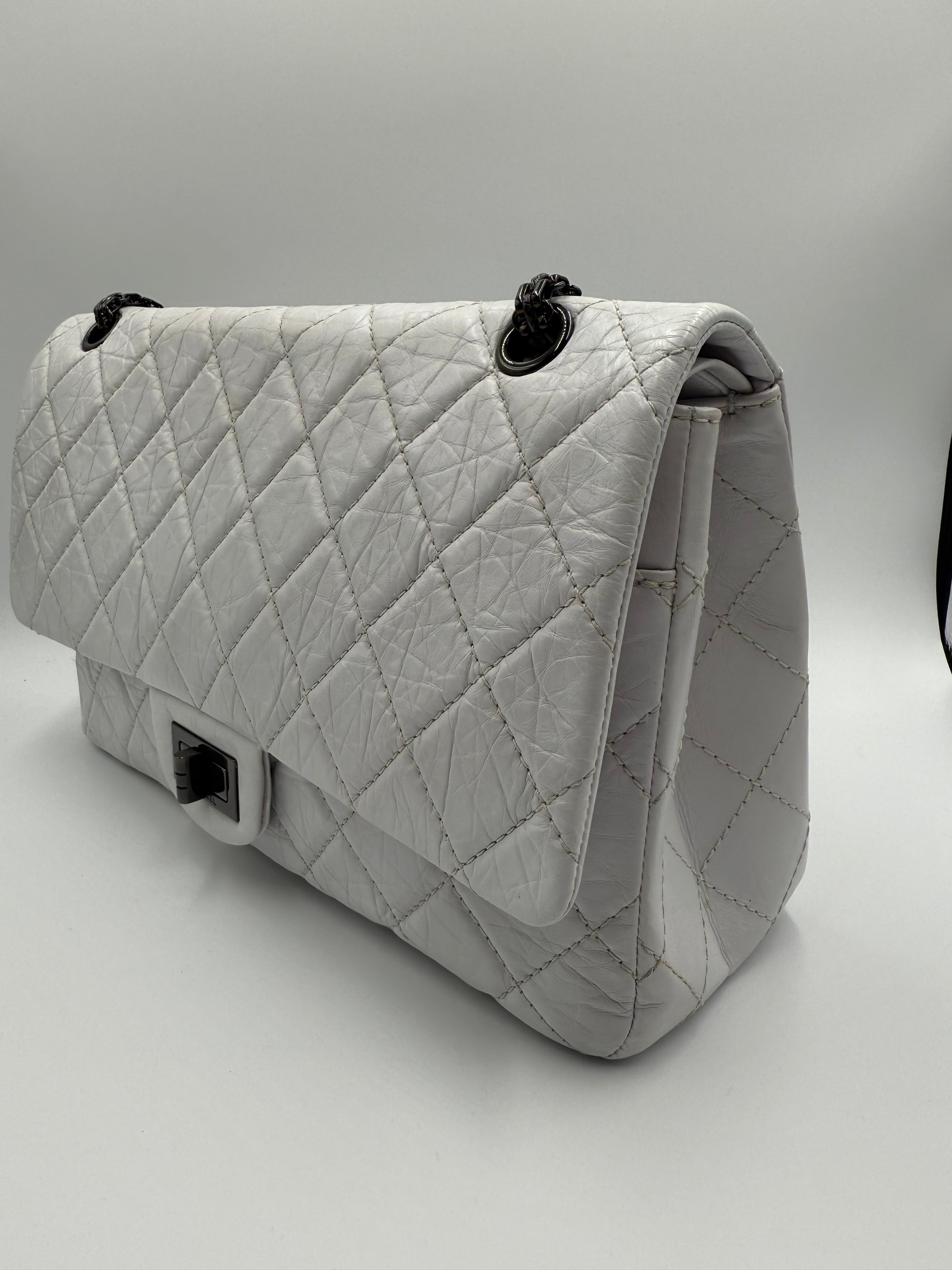Chanel Reissue