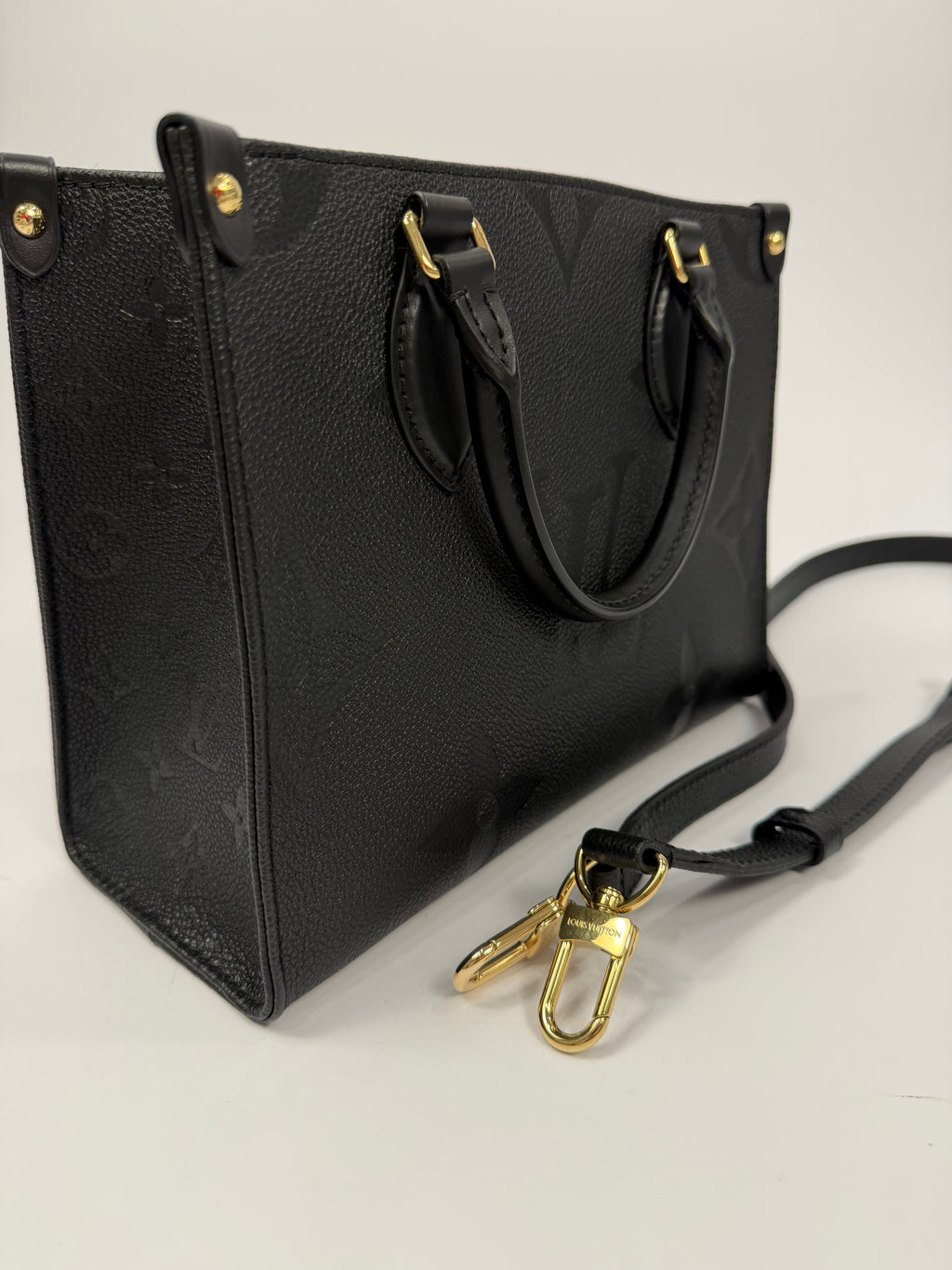 Louis Vuitton On The Go PM