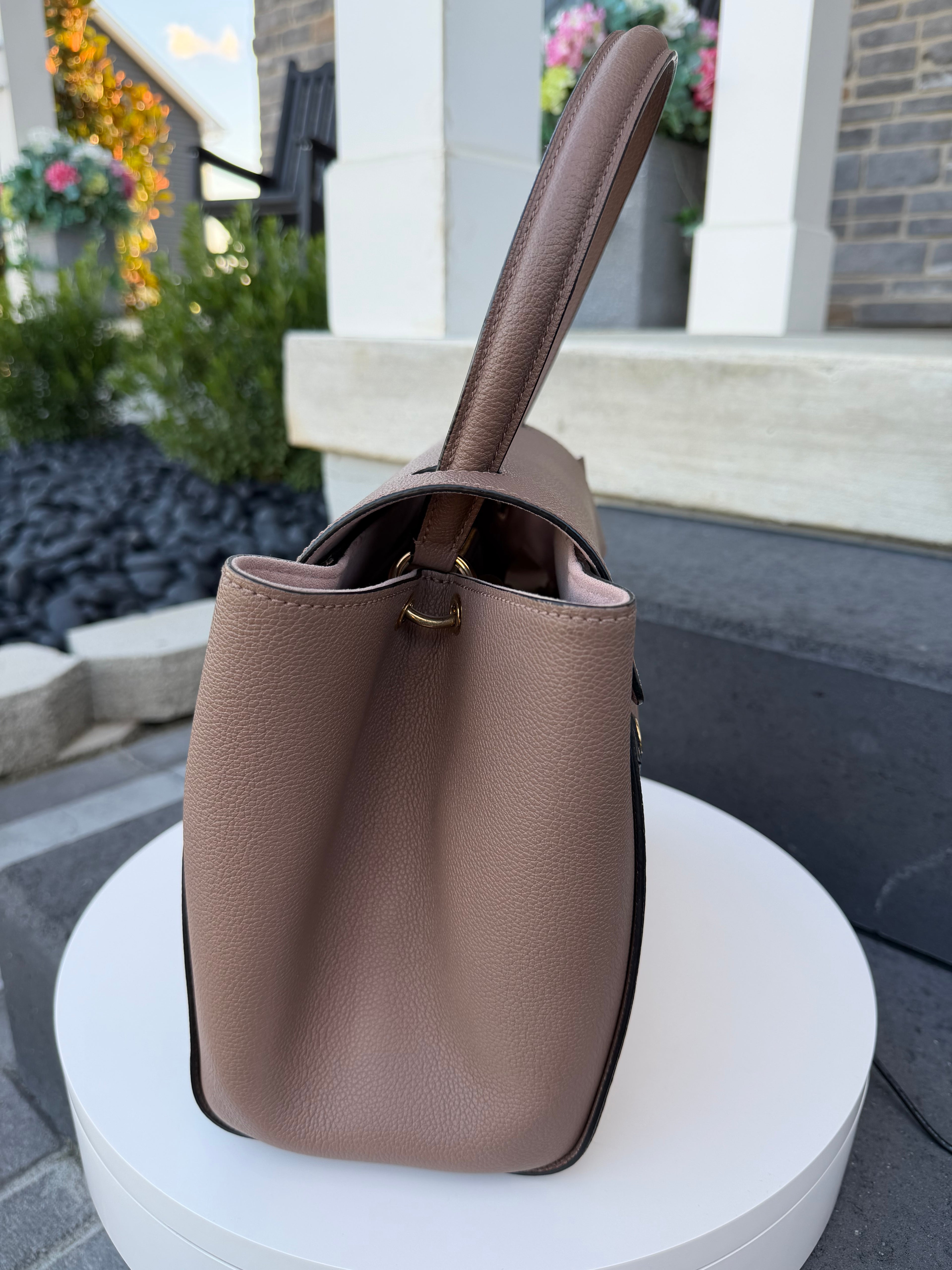 Louis Vuitton Shoulder Bag