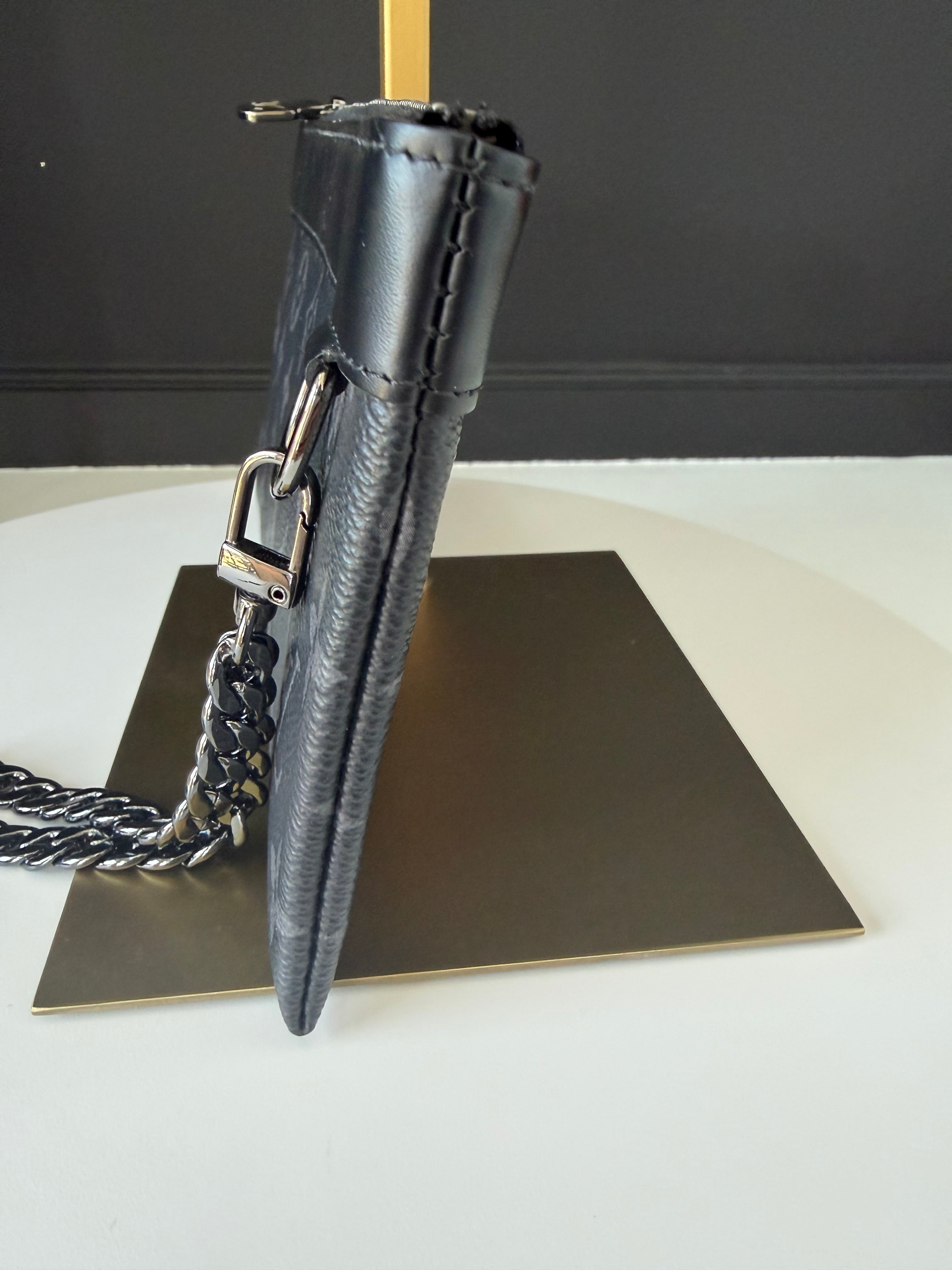 Louis Vuitton Pouch with Unbranded Chain