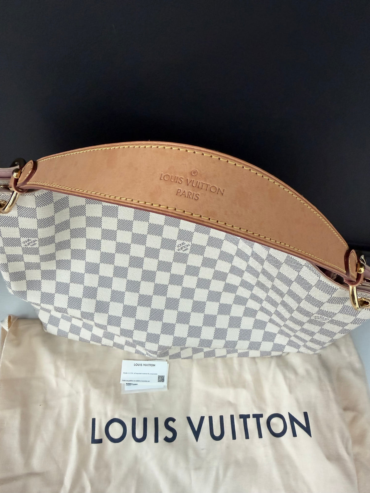 Louis Vuitton Graceful