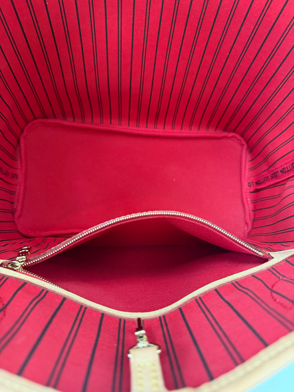 Louis Vuitton Neverfull