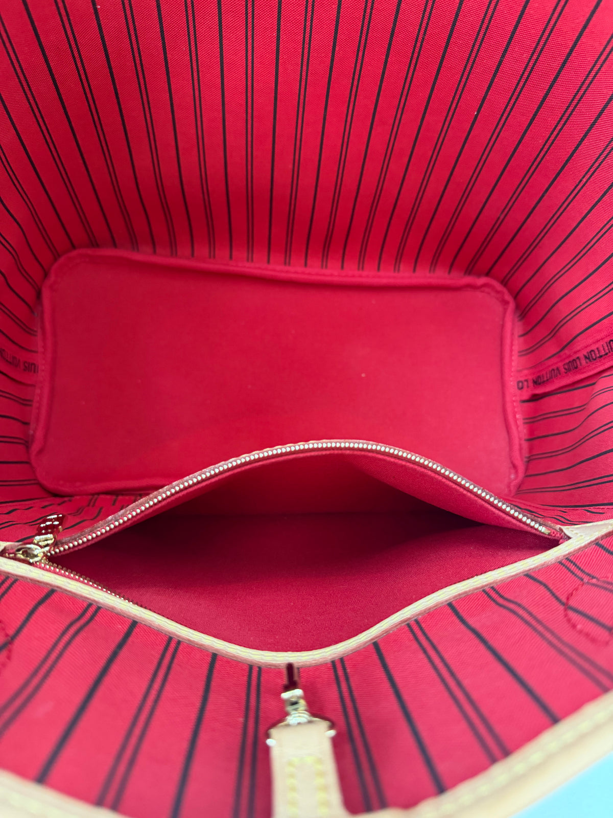 Louis Vuitton Neverfull