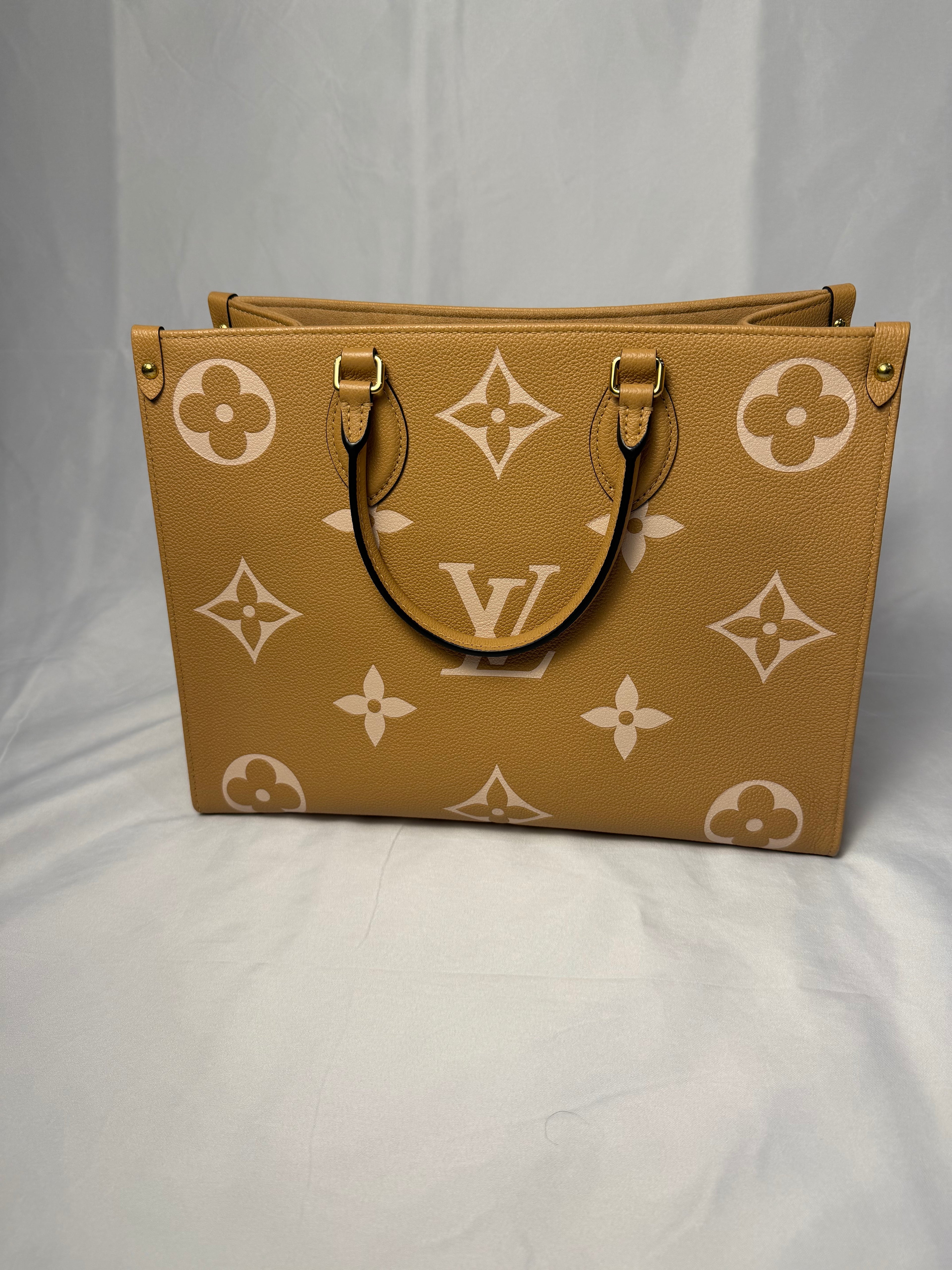 Louis Vuitton On The Go MM