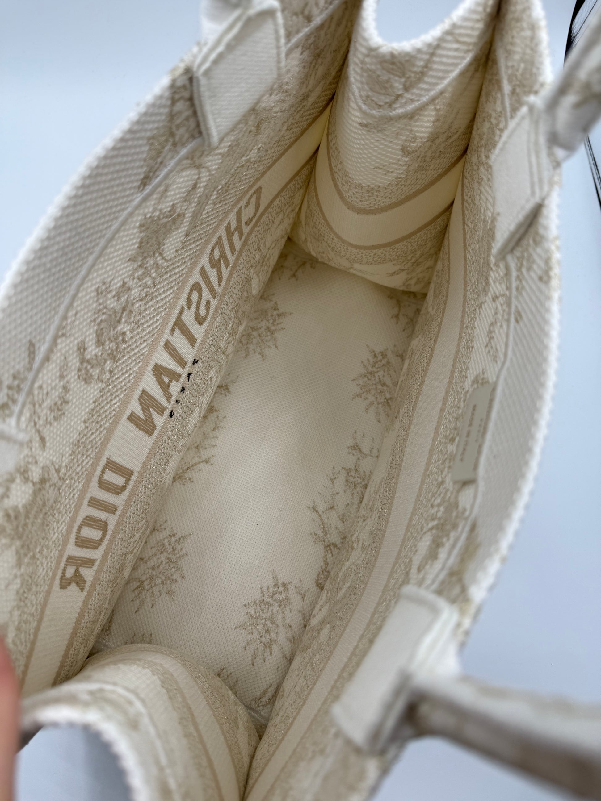 Dior Book Tote Medium