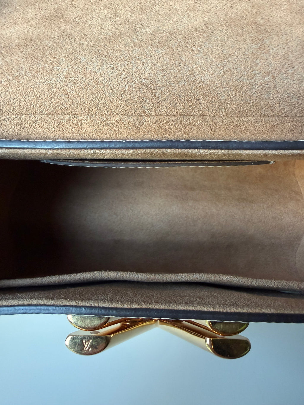 Louis Vuitton Twist Top Handle , Canvas Strap