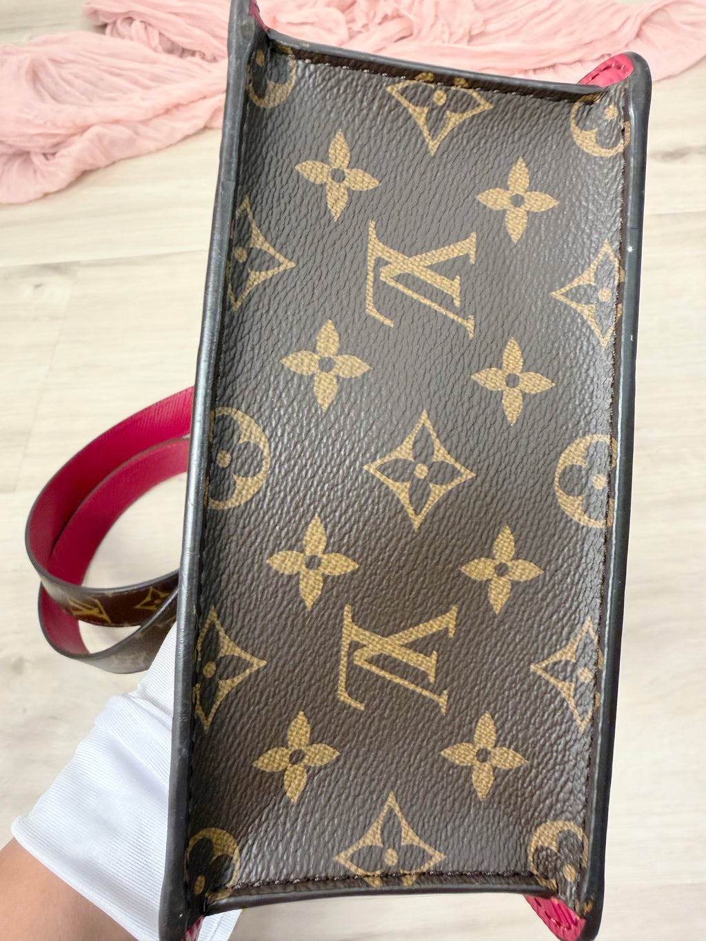 Louis Vuitton Spring Street