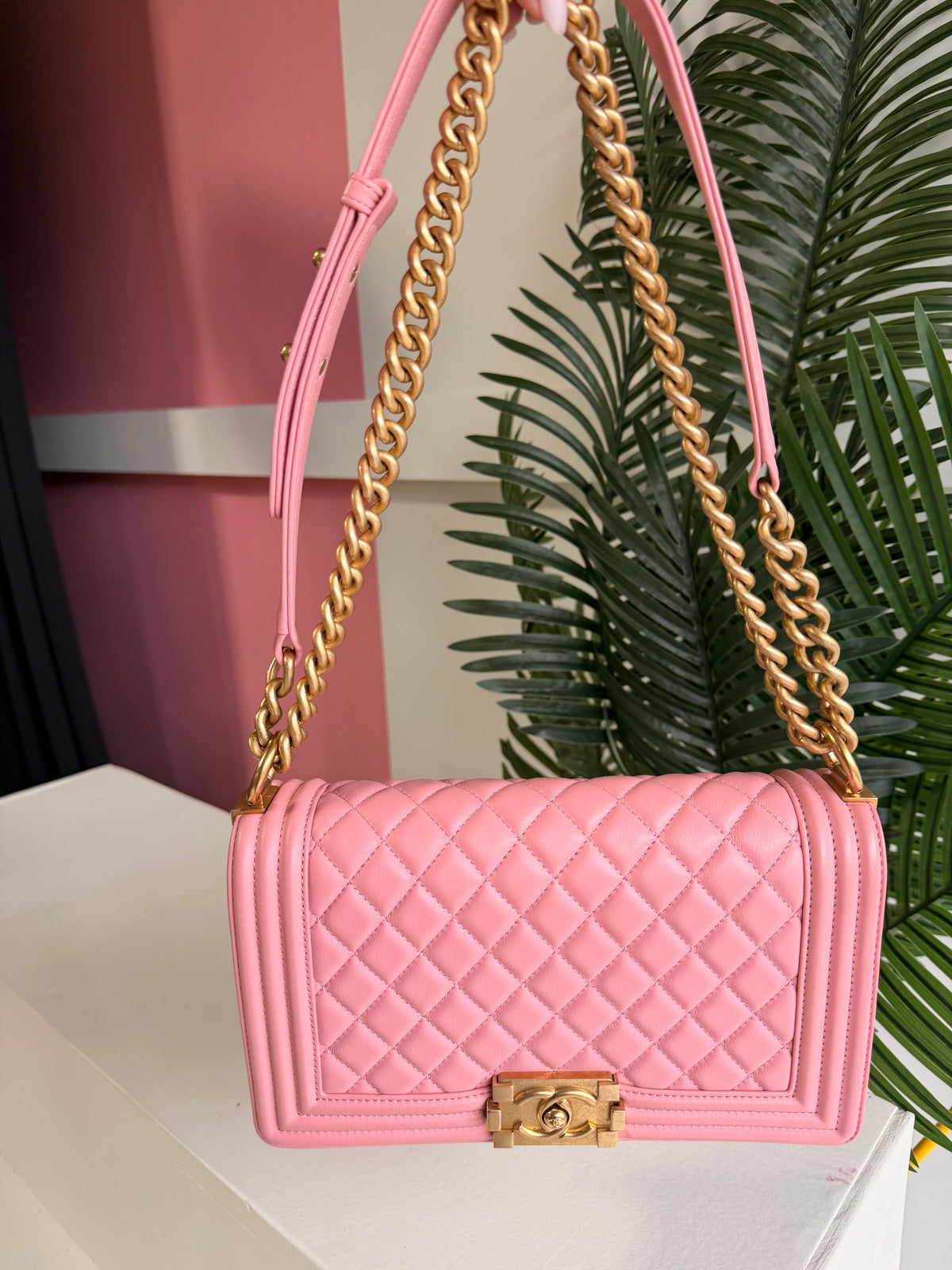Chanel Boy Bag Medium Pink