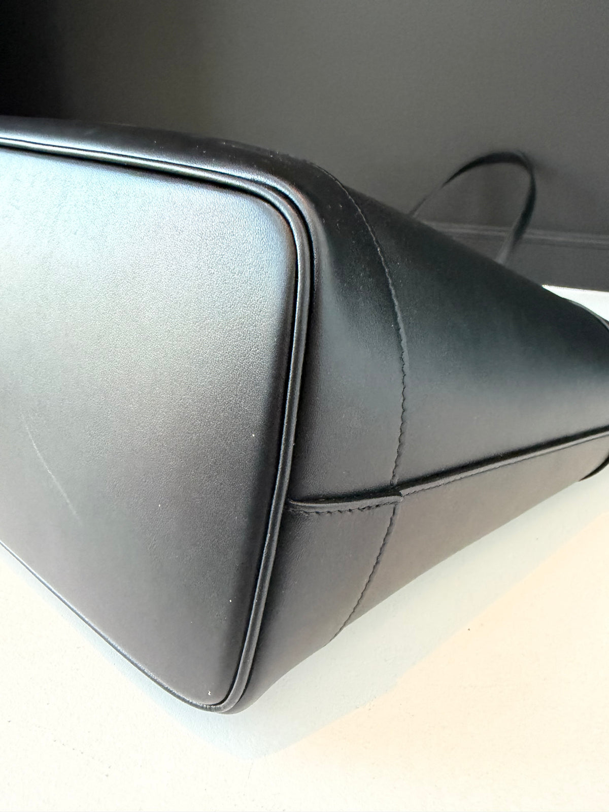 Ferragamo Tote Black